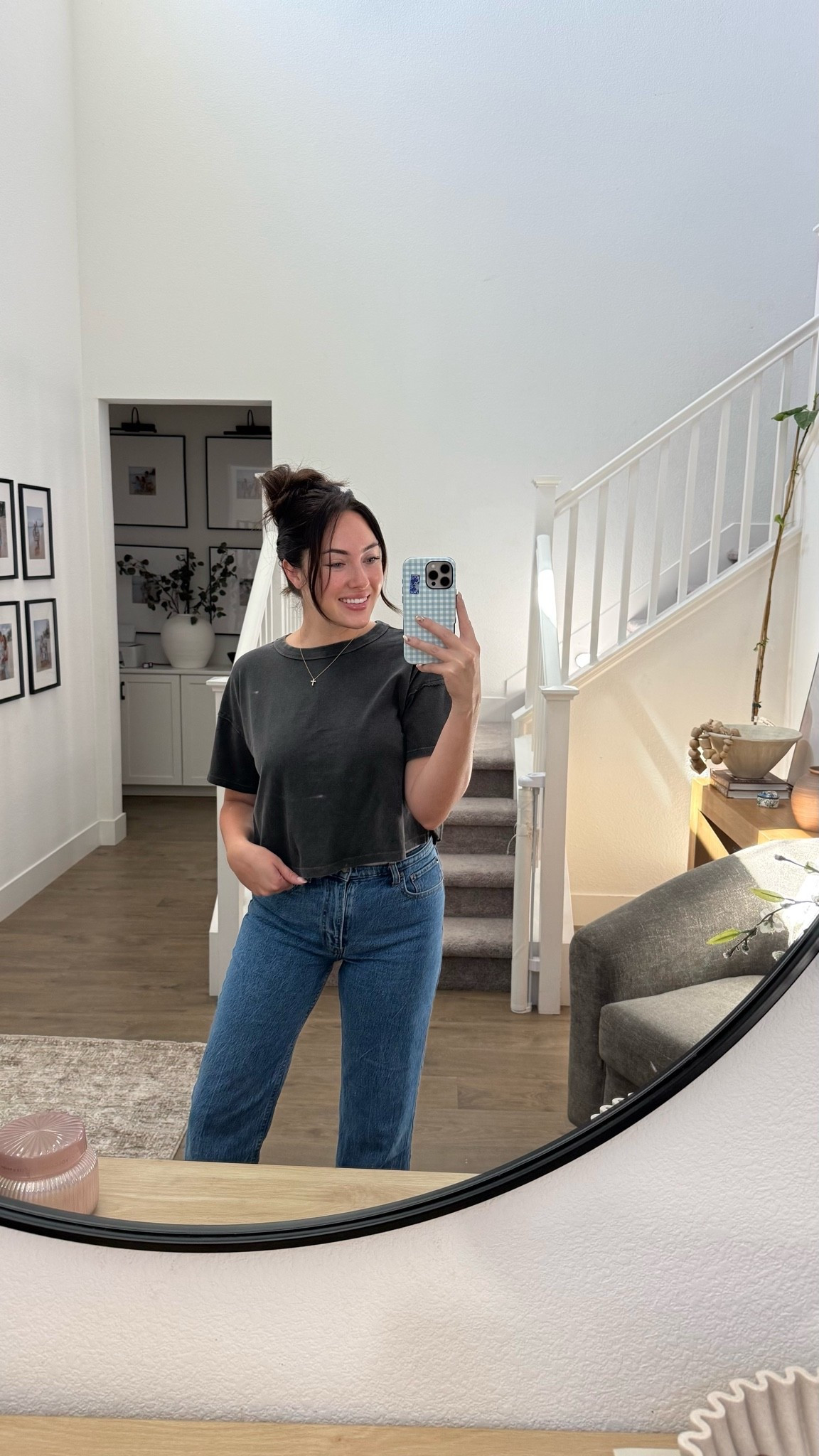 The perfect cropped t shirt that isn’t too short! Perfect for running errands or mom outfits on the go!

#LTKmomlife #LTKSaleAlert #LTKootd