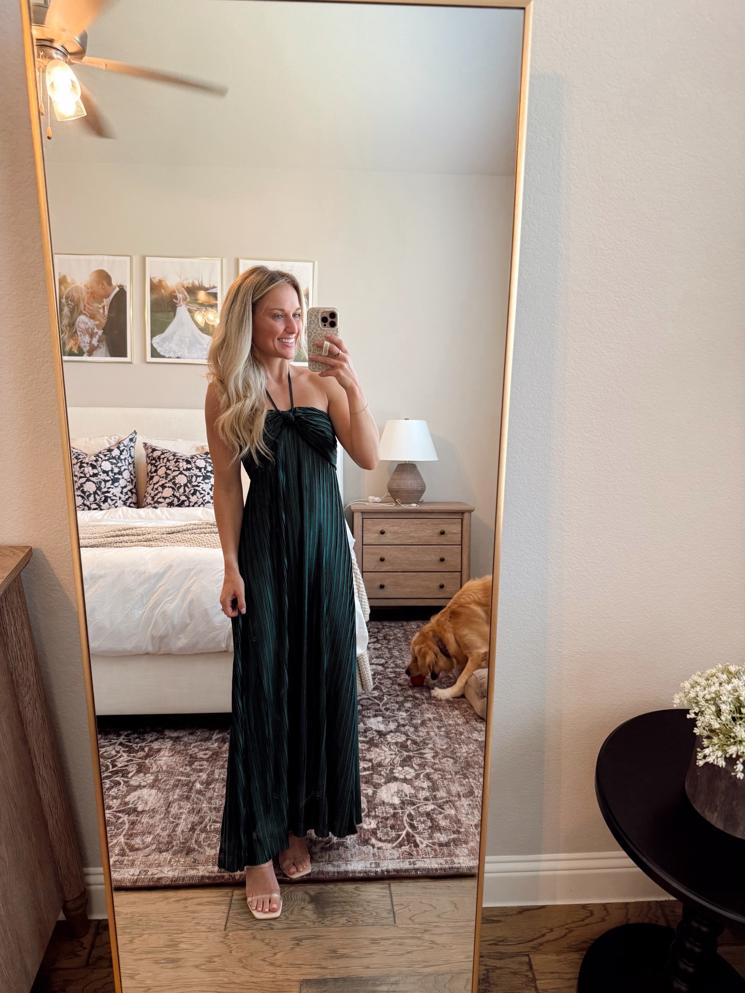 Get me to a Fall/Winter wedding asap! This dress is incredibly soft! Won’t wrinkle bc of the pleats & not too long for when it’s time to take your shoes off & hit the dance floor! Get 30% off with code “BLAIRSAVE30"

#LTKFindsUnder100 #LTKxVICI #LTKWedding