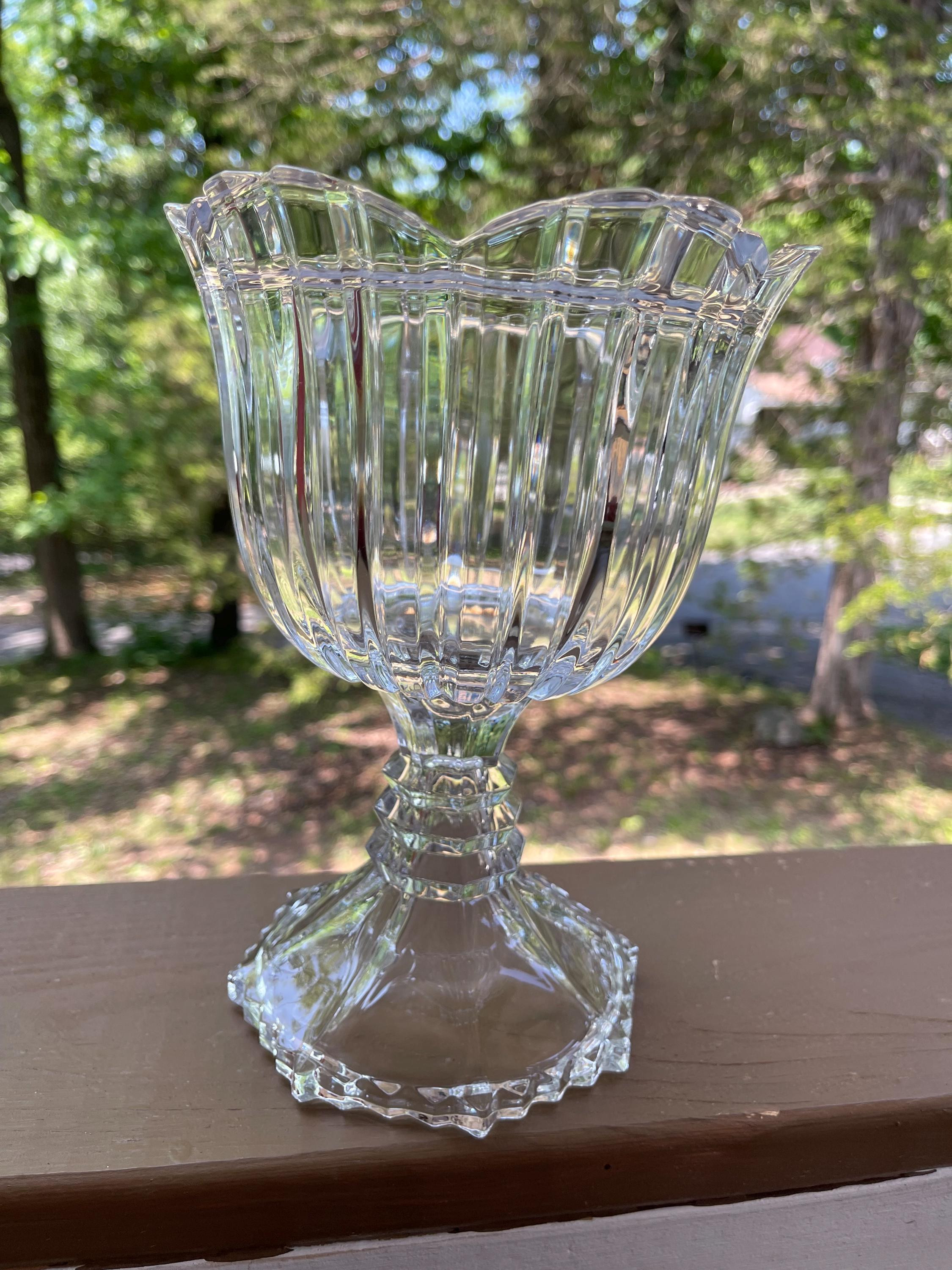 Vintage Mid Century SOGA Japan CRYSTAL Pedestal Vase 8.5” tall and 6”diameter opening in a shape of flower.Heavy and Sturdy. Great condition | Etsy (Global)