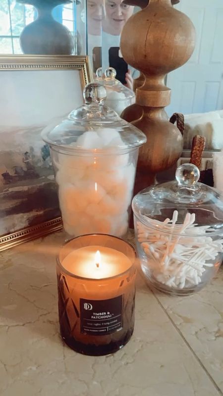 One of my favorite candles
and some of my other bathroom countertop decor. ✨

#amazonfinds #bathroom #homedecor #gift #powderroom

#LTKhome