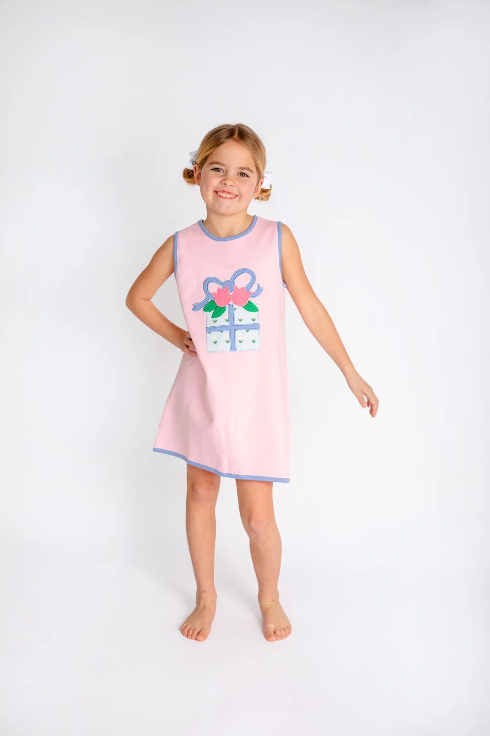 Annie Apron Dress (Knit) - Palm Beach Pink with Gift Applique | The Beaufort Bonnet Company