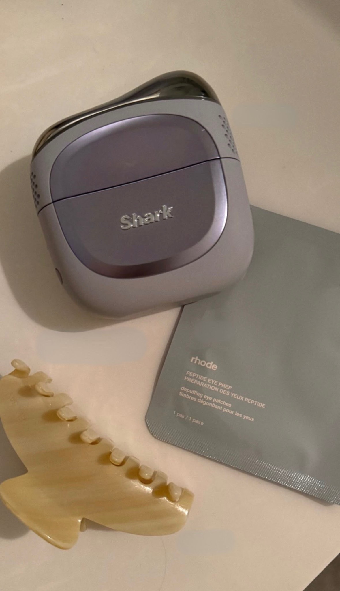 Emi Jay
Rhode skin
Shark beauty

#LTKBeauty #LTKgrwm