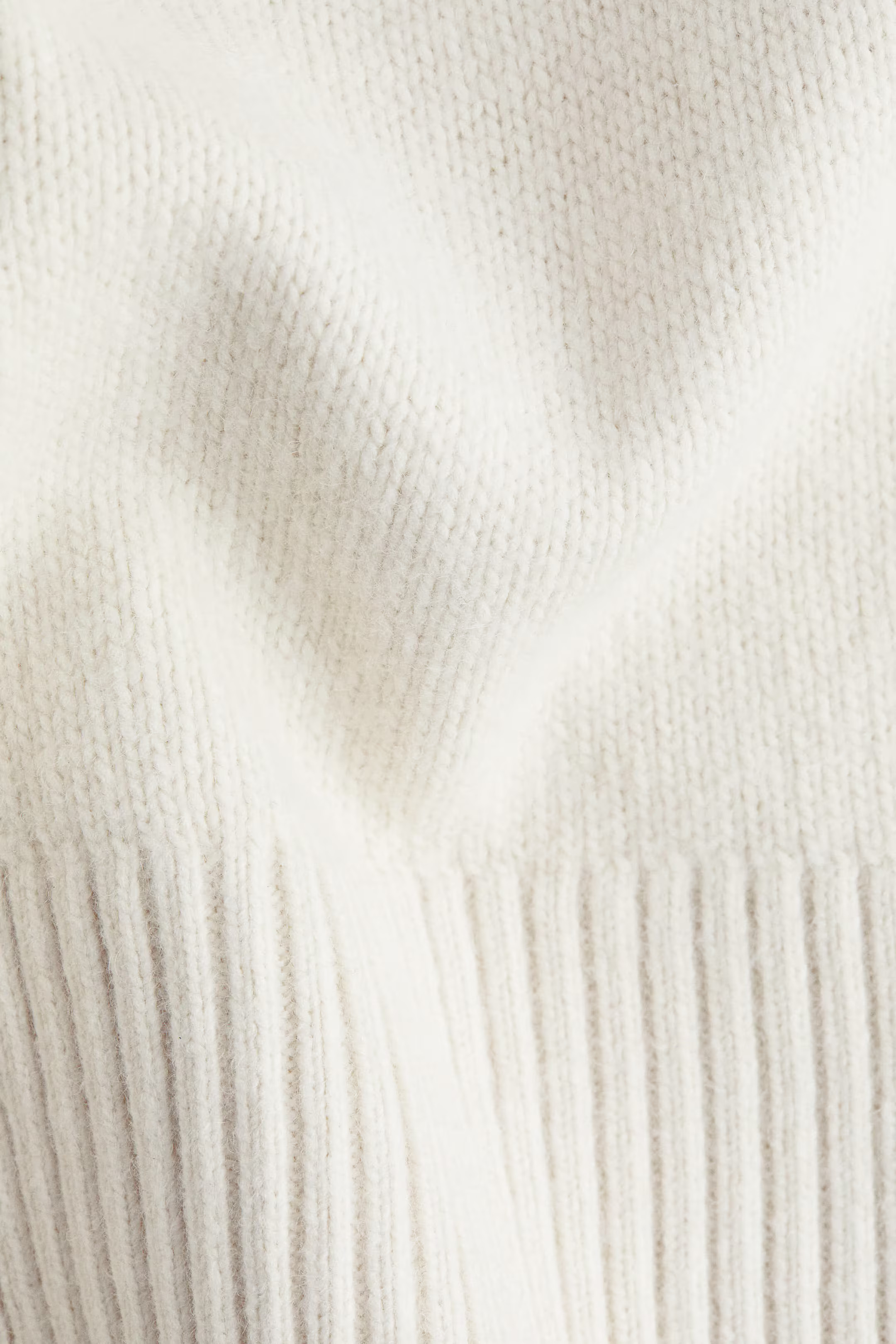 Oversized Mock-Turtleneck Sweater - Light beige - Ladies | H&M US | H&M (US + CA)