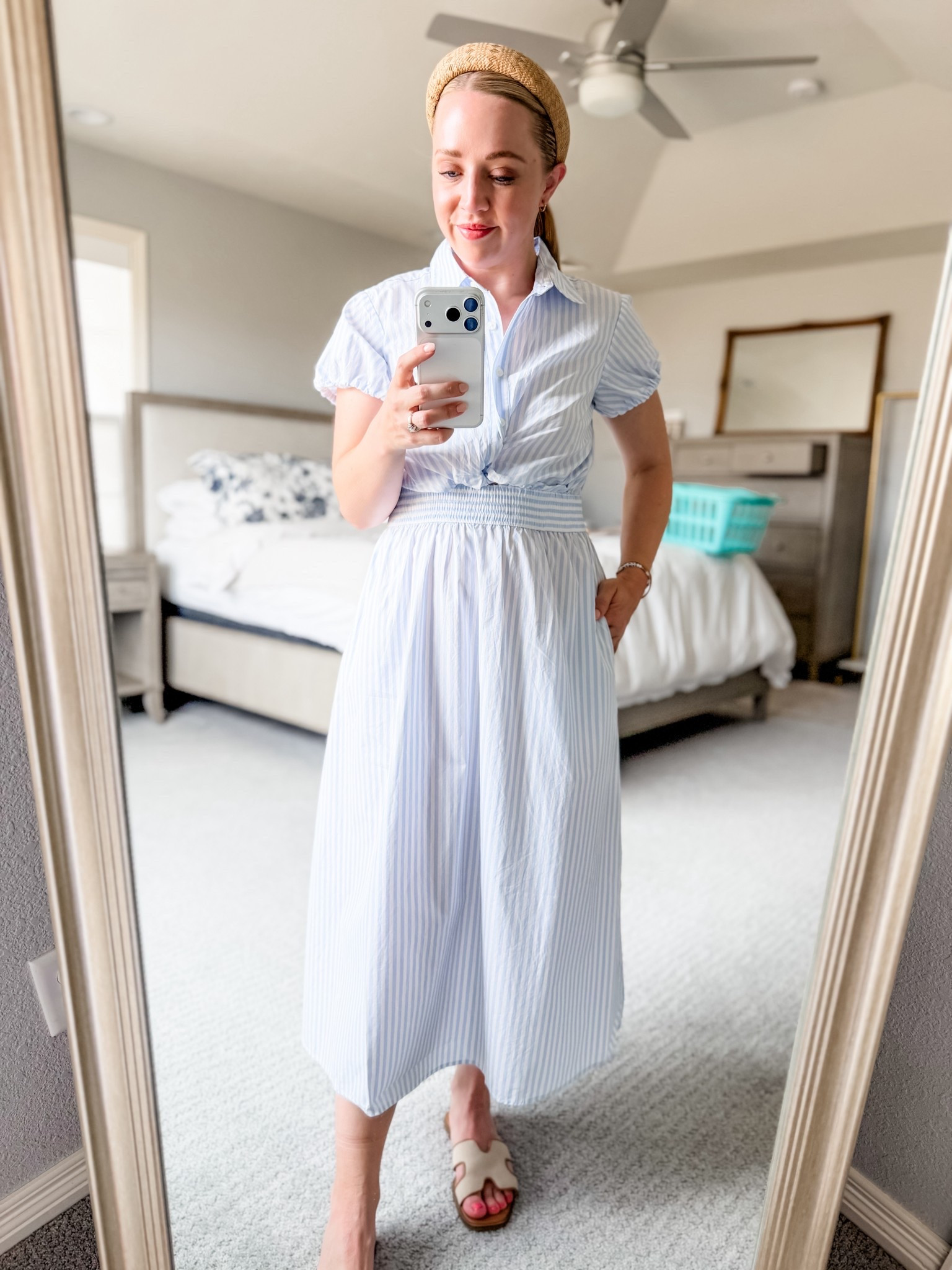 The easiest throw and go dress for spring and summer! It’s so light weight and I love the knotted front and stretchy waist band! It’s also a great midi length. Wearing true size small petite. 50% off at LOFT!

Petite dress, summer dress, Loft, summer dress, t shirt dress, striped dress, petite outfit, affordable dress, mom outfit 

#LTKPetite #LTKSaleAlert #LTKootd