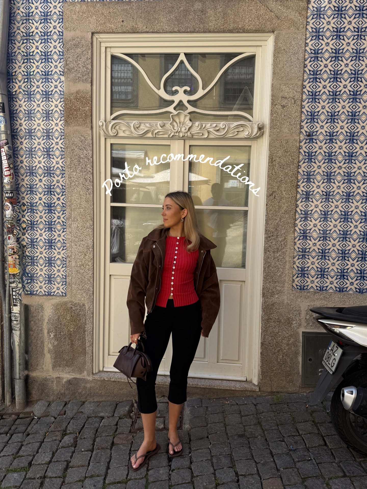 Surprise trip to Porto hallelujah, 48 hours in such a beaut city! Part 1 of recommendations below;

@flowrestaurant for dinner 
@earlycedofeita for breakfast 🍳 
@timeoutporto for lunch or dinner 
@espacoportocruz for rooftop drinks and the best view 
@tuwaterra for ceramics 🍵