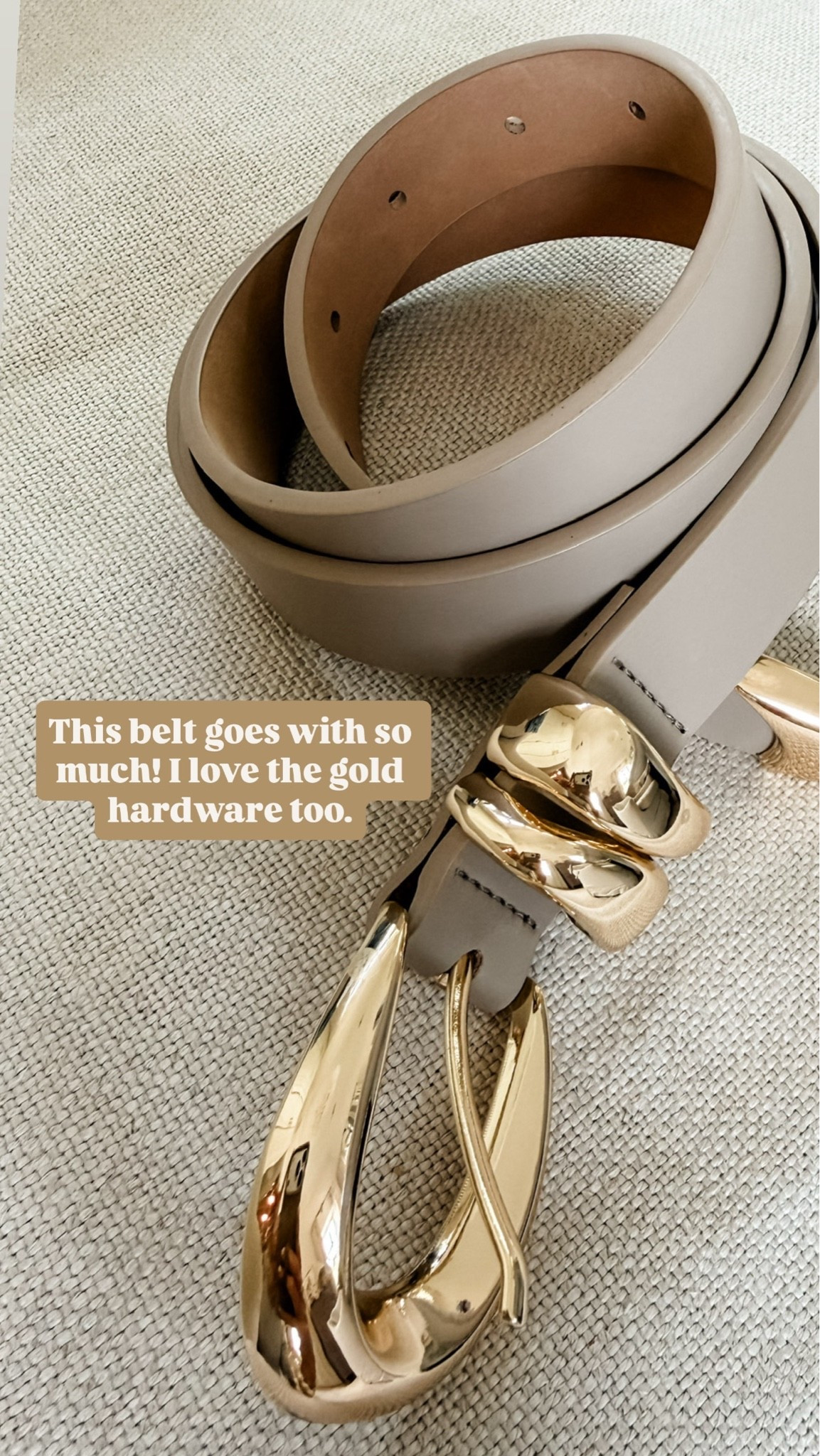 So excited to style this belt for fall 😍 the color is perfection!

Loverly Grey, fall fashion, fall accessories, Target find, neutral belt