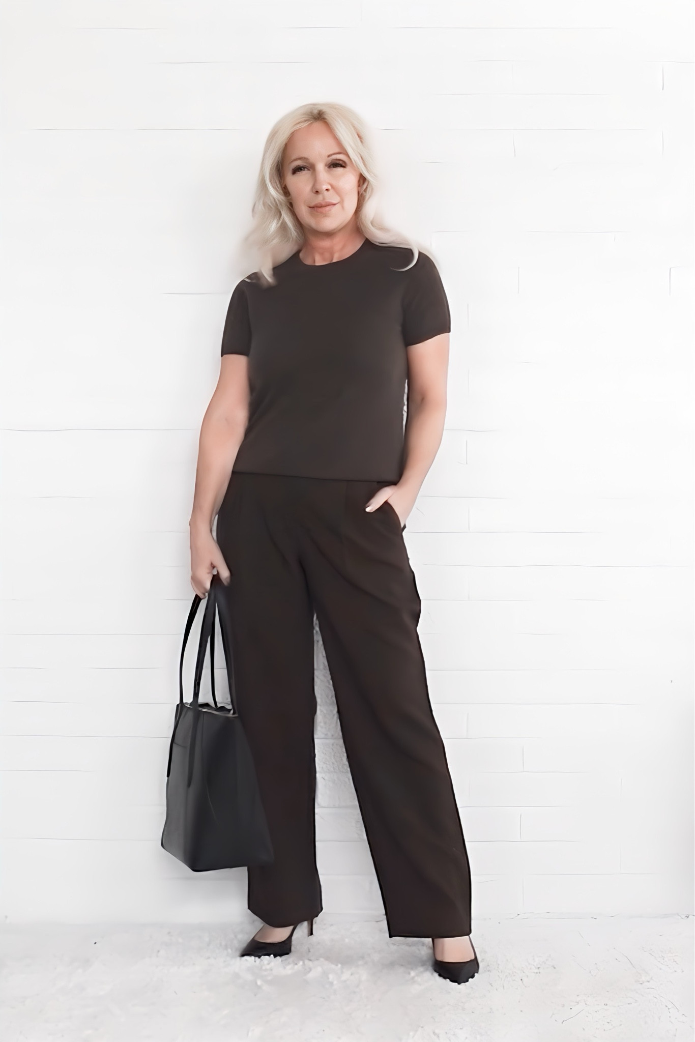 Midlife Women: 5 Days of CHIC Work Outfits! 
-Wearing Quinn pants in Coffee

#LTKWorkwear #LTKOver40 #LTKItBag