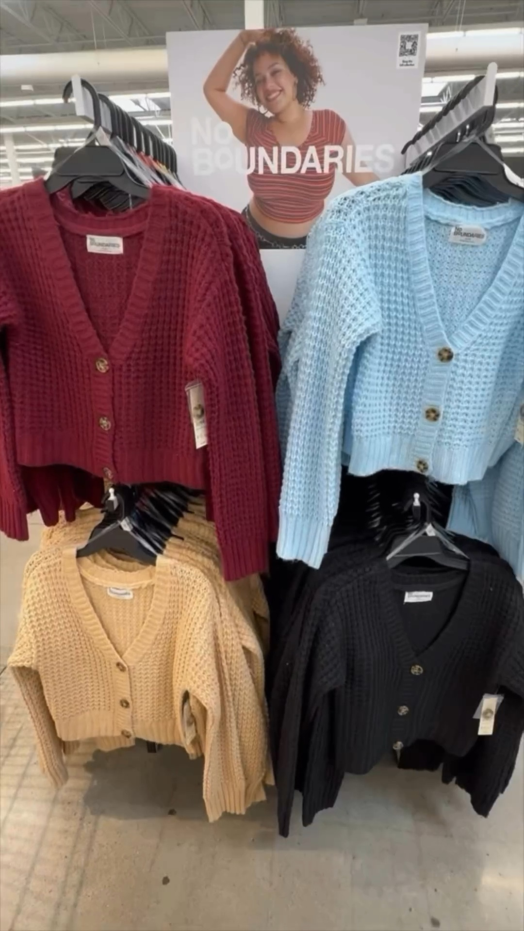 Under $20 cardigan…are you kidding me, Walmart?! Slightly cropped and comes in tons of colors. I’m in a medium. Style for fall with black joggers, jeans or a skirt. Fall outfit inspo, fall clothes, Walmart find

#LTKMidsize #LTKFindsUnder50 #LTKSeasonal