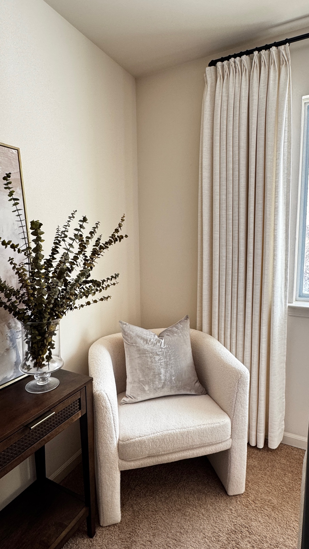 I finally added curtains to this guest room—and believe it or not, it’s never had them before. Such a simple update, but these drapes from @TWOPAGES Curtains completely changed the feel of the guest room and set the tone for this bedroom refresh.

Curtain Info:
Product Name: Liz Linen
Color: Ivory White
Header Style: Triple Tailor Pleat
Liner Type: Privacy
Memory Training: Yes

#LTKHome #LTKstorytime