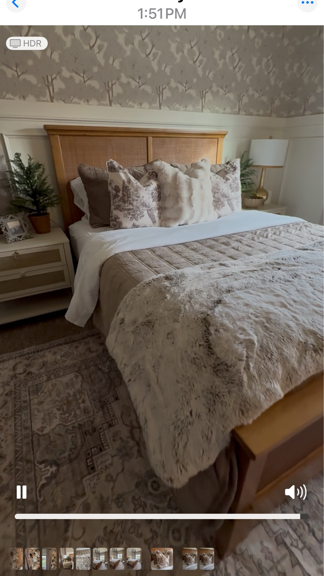 It’s funny how certain rooms don’t matter… until suddenly they do.
This space slowly turned from “I’ll get to it someday” into something I wanted to feel warm, calm, and intentional for the people staying here.

Not a full renovation.
Just thoughtful updates that make a big difference. ❤️