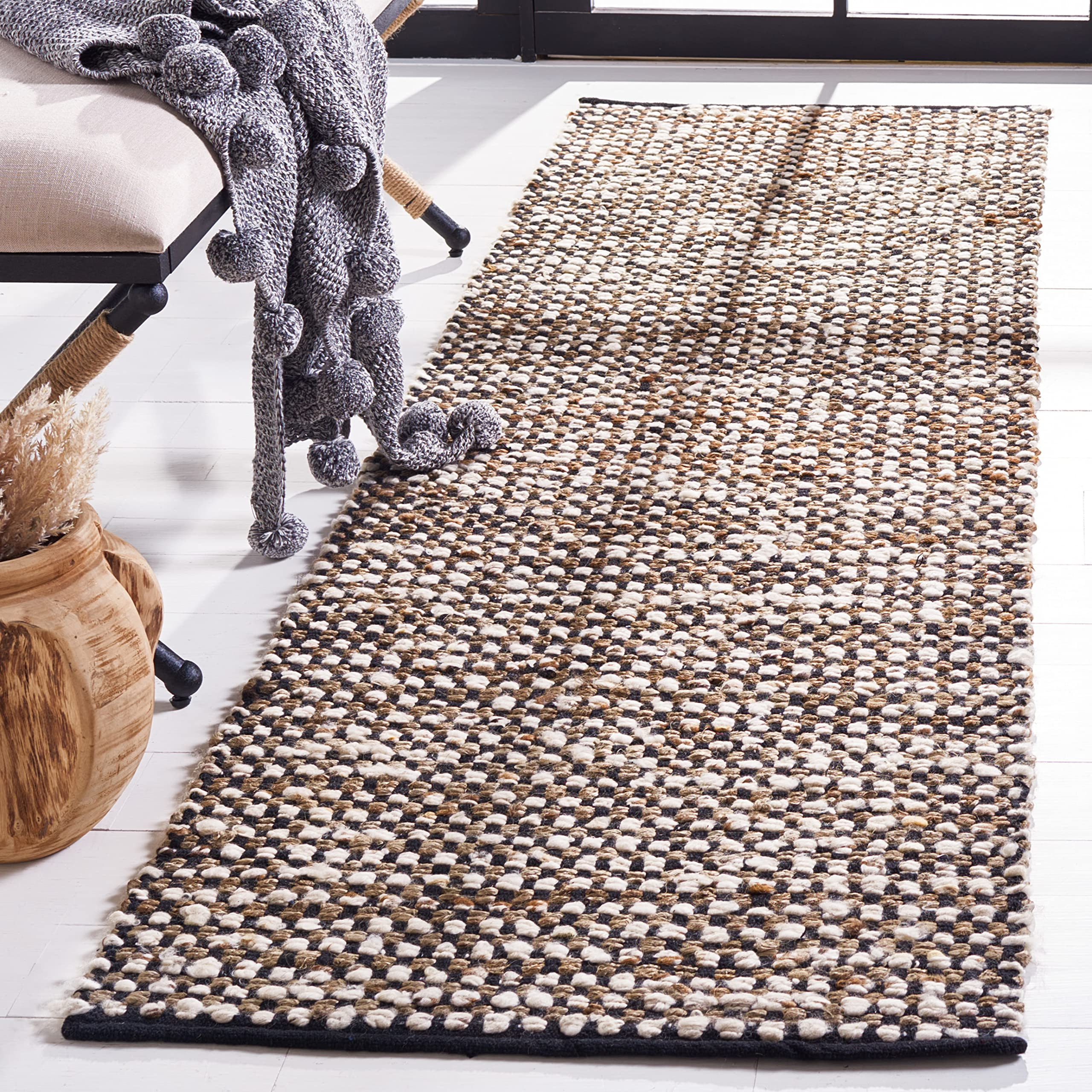 SAFAVIEH Natura Collection Runner Rug - 2'3" x 8', Black & Ivory, Handmade Flat Weave Wool & Jute... | Amazon (US)