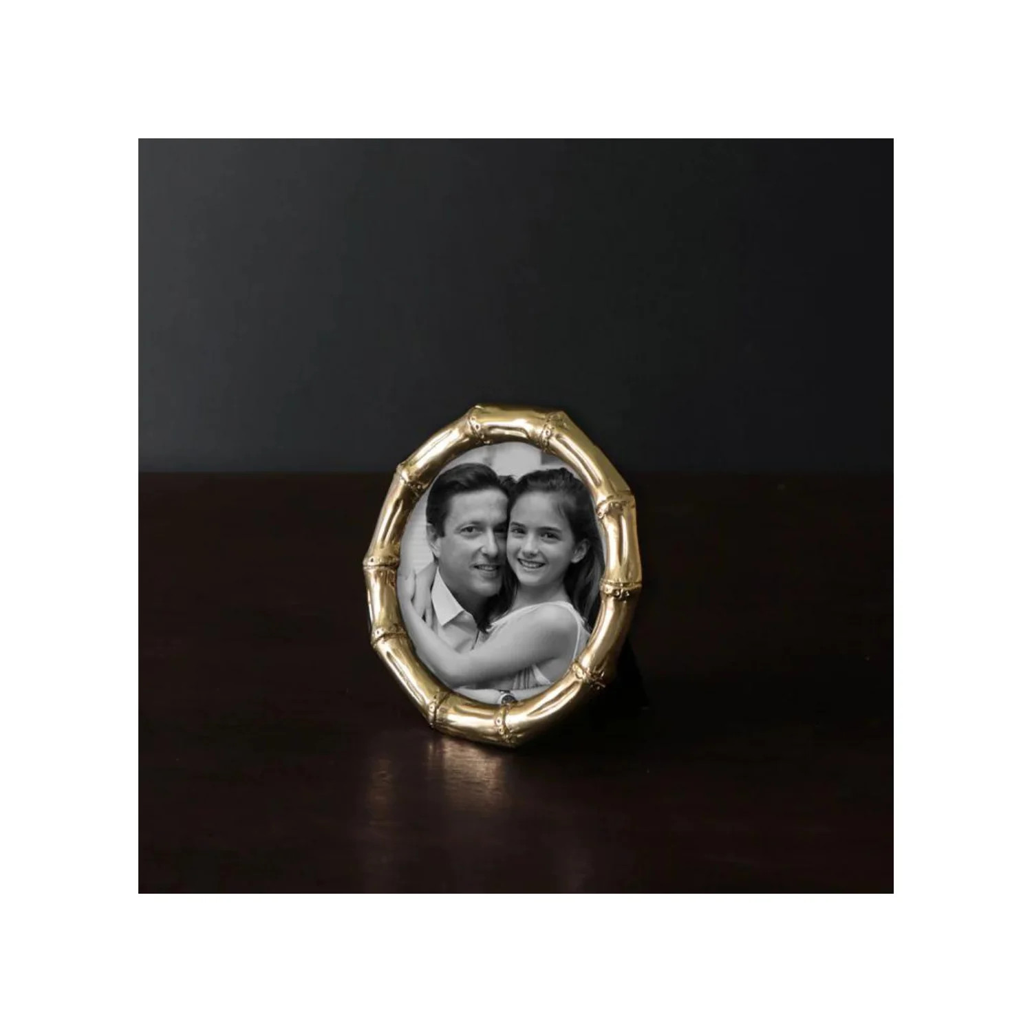 GIFTABLES Sierra Modern Bamboo 5 x 5 Round Frame (Gold) | Gorgeous Living