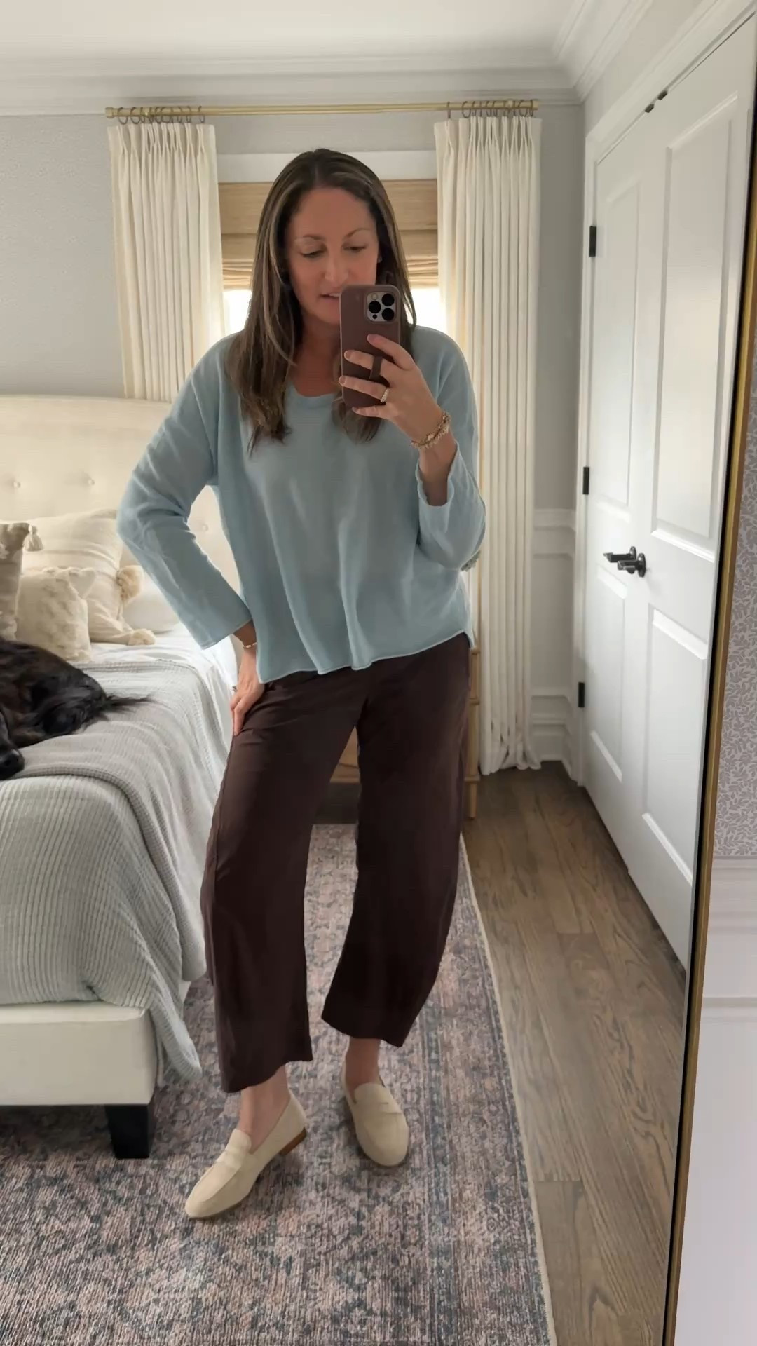 Today’s OOTD! The most incredible pants from Ruti (you can use code 15MICHELLE for 15% off!), a lightweight cashmere sweater from Maeve and Anthropologie and my Cole Haan ballet flats! 

#LTKSaleAlert #LTKootd #LTKSeasonal