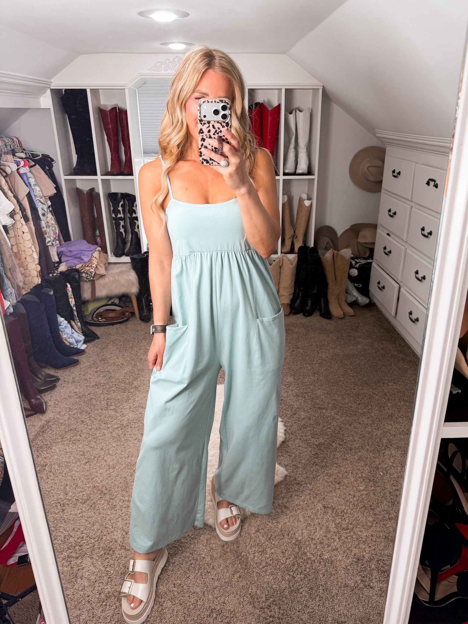 Loving this new drop! It’s such a great jumpsuit! 

Jumpsuit outfit, Casual summer jumpsuit outfit, summer outfit idea, spring outfit idea