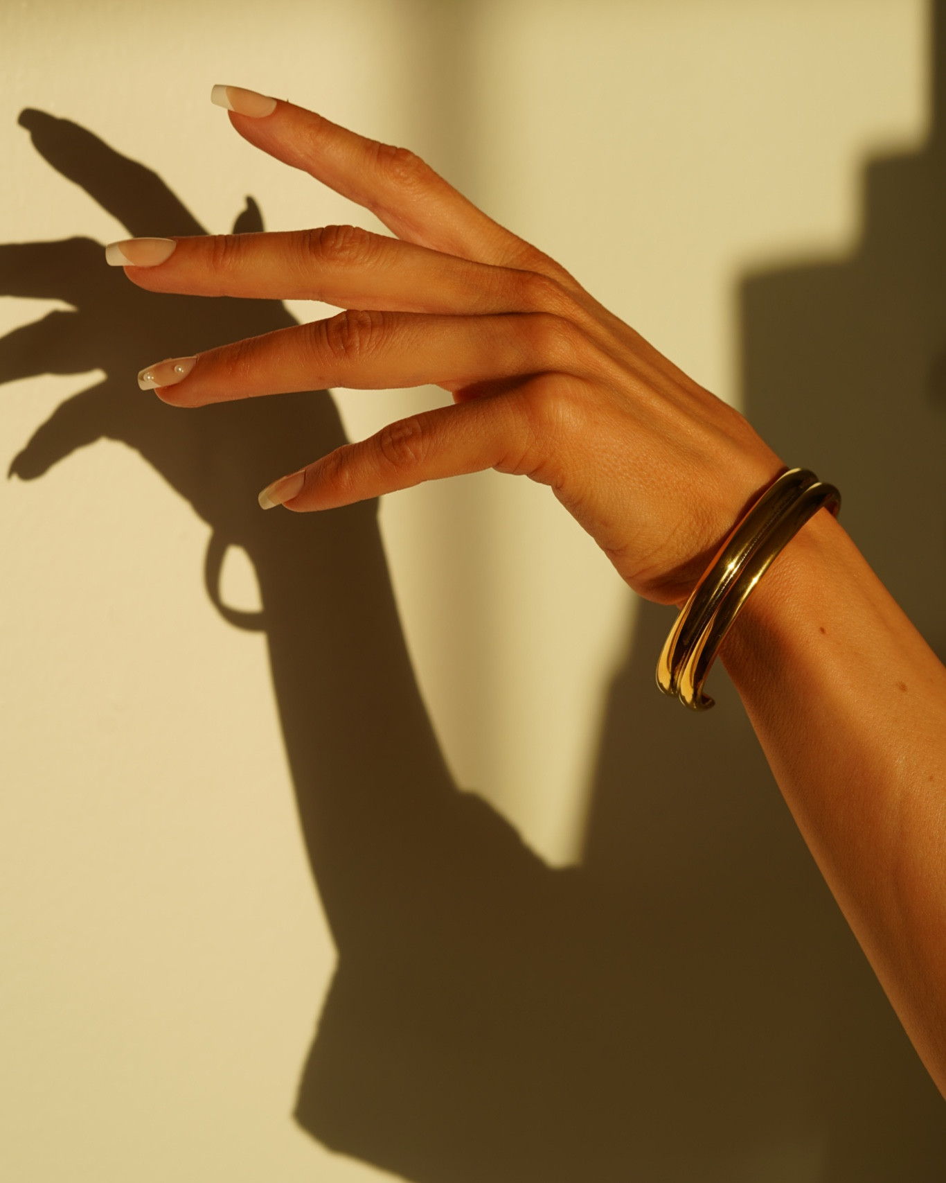 Love this minimalist bracelet by Ahava Jewels 💎  #ad 

#LTKGiftGuide #LTKParties #LTKFindsUnder100