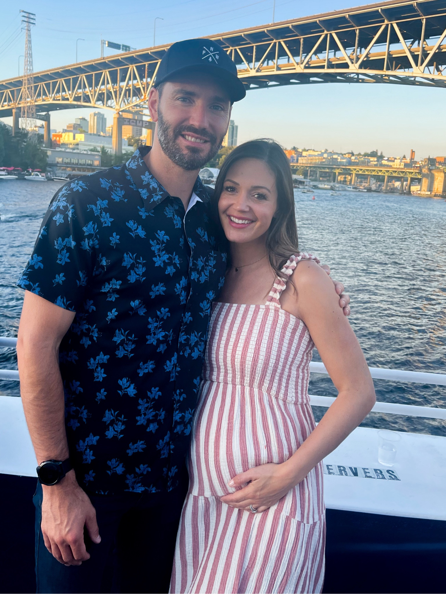 The breeziest most comfy, bump-friendly summer dress! 

#summerdress #maternity 

#LTKBump