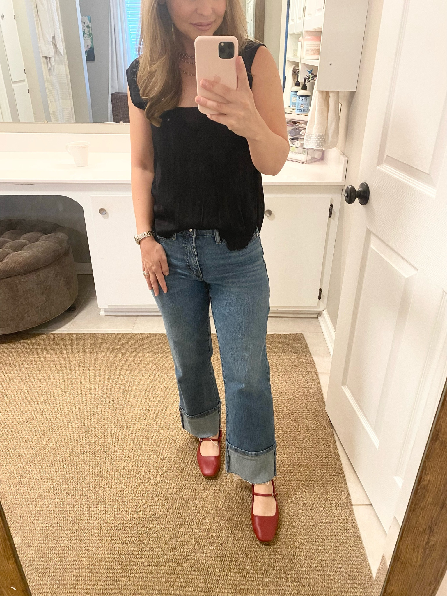 Cute and comfy red Mary Janes perfect for this fall! Only $30!
Target finds
Target shoes

#LTKFindsUnder50 #LTKShoeCrush #LTKStyleTip