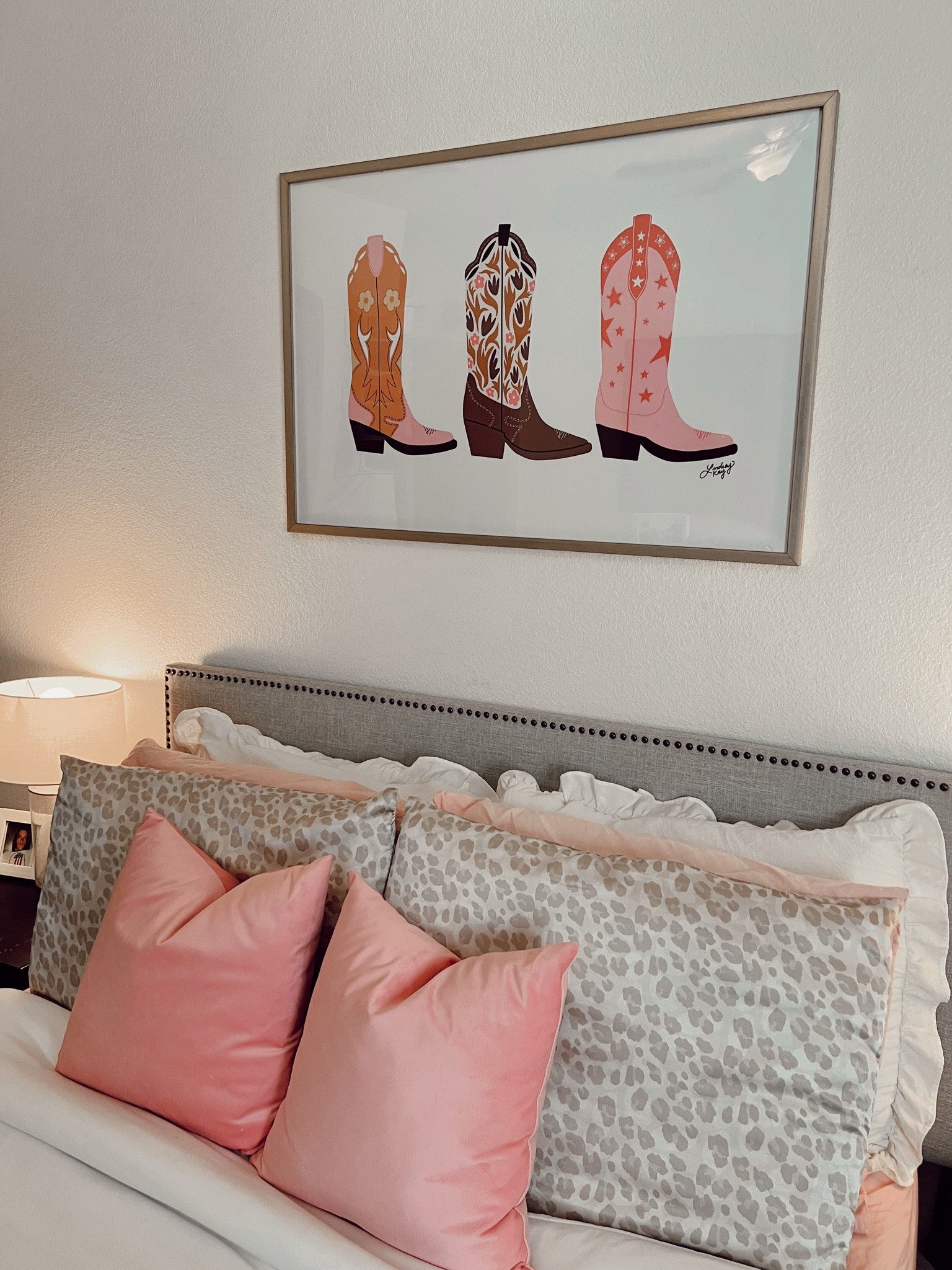 country chic bedroom decor 🤎 

country, western, home decor, bedroom, decor, decoration, pink, pillows, home, boots, amazon

#LTKhome #LTKFind