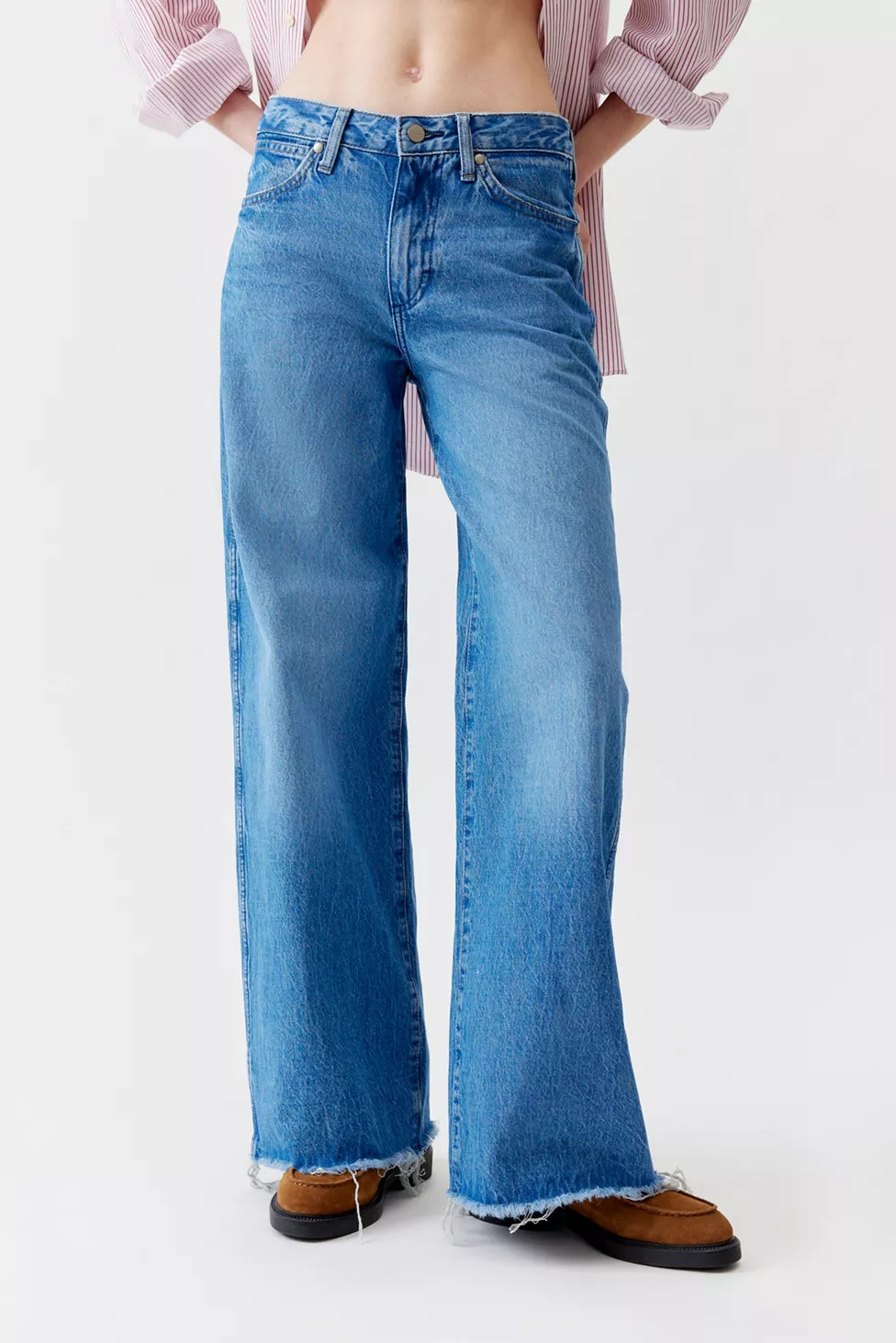 Wrangler Worldwide High-Waisted Wide Leg Jean | Urban Outfitters (US and RoW)
