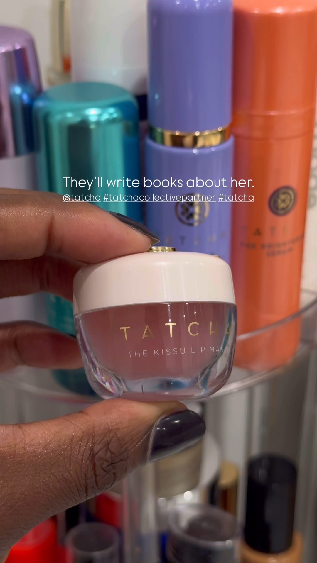 Goes on like a mask.
Shines like a gloss.