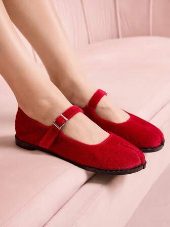 -17%CUCCOO DOLLMOD Women's Flat Red Plush Round Toe Tabi Split-Toe Mary Jane Shoes, Low Heel, Campus Style | SHEIN