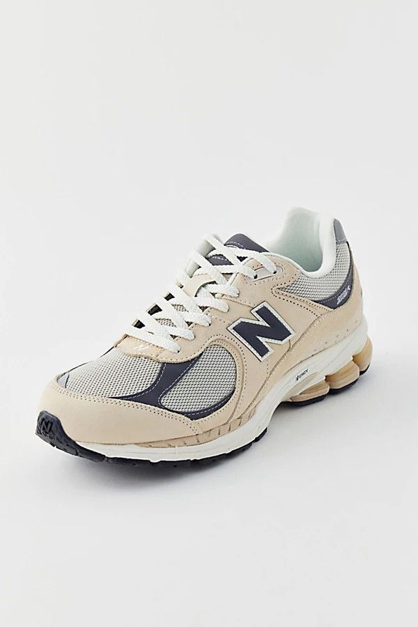 New Balance 2002R Low-Top Sneaker in Sandstone, Women's at Urban Outfitters | Urban Outfitters (US and RoW)