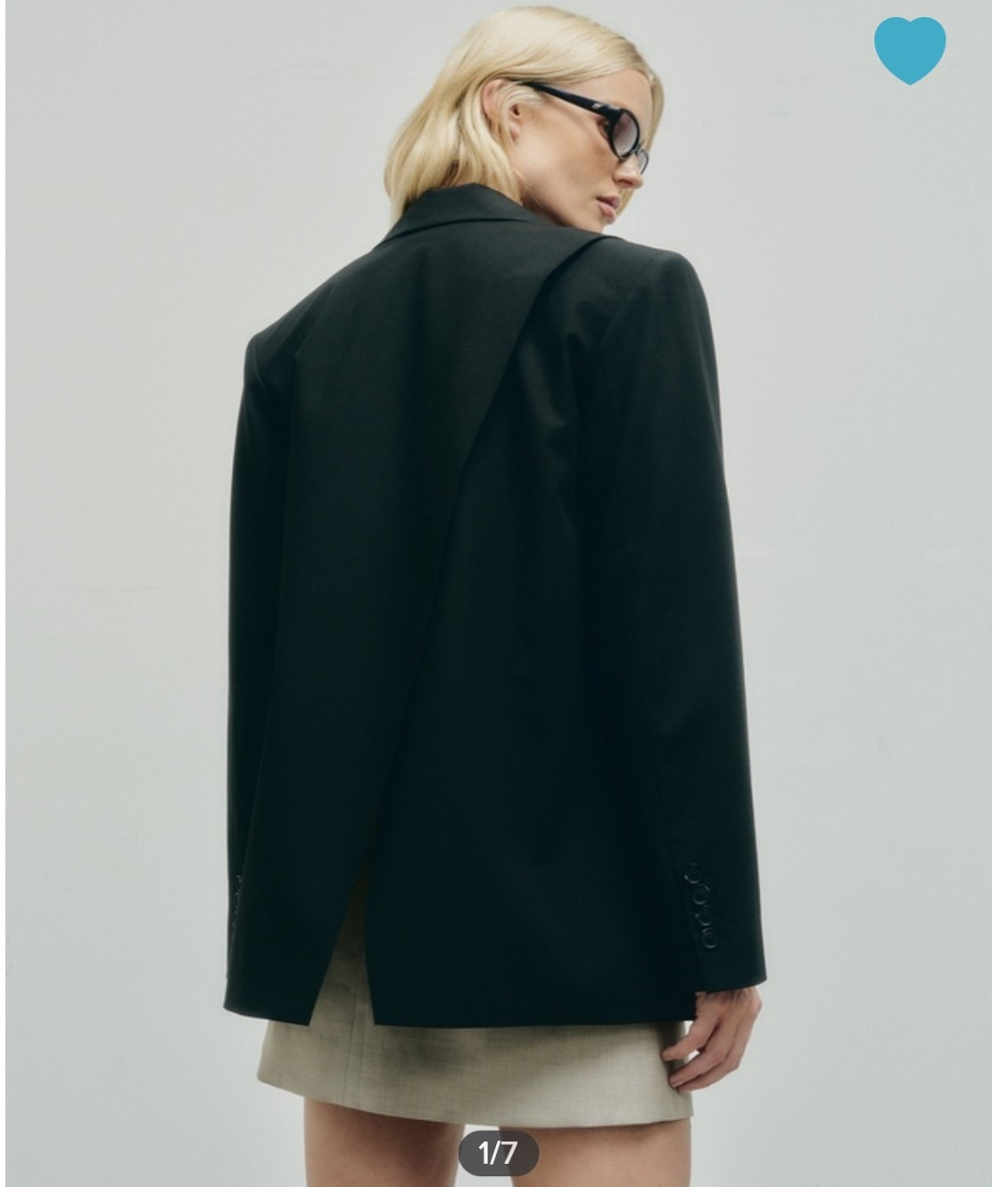 The coolest blazer and such a great price! That back detail is everything 🖤


#LTKnewzealand #LTKaustralia