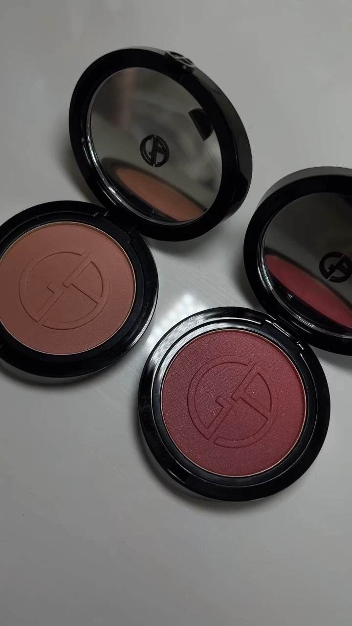 My Rosy cheeks essentials thanks to @armanibeauty and @sephora. 

The #LuminousSilk blushes are perfect for that naturally looking brighter and glowy face. #giftedbyarmani #armanibeauties

#LTKbeauty #LTKFind #LTKunder50