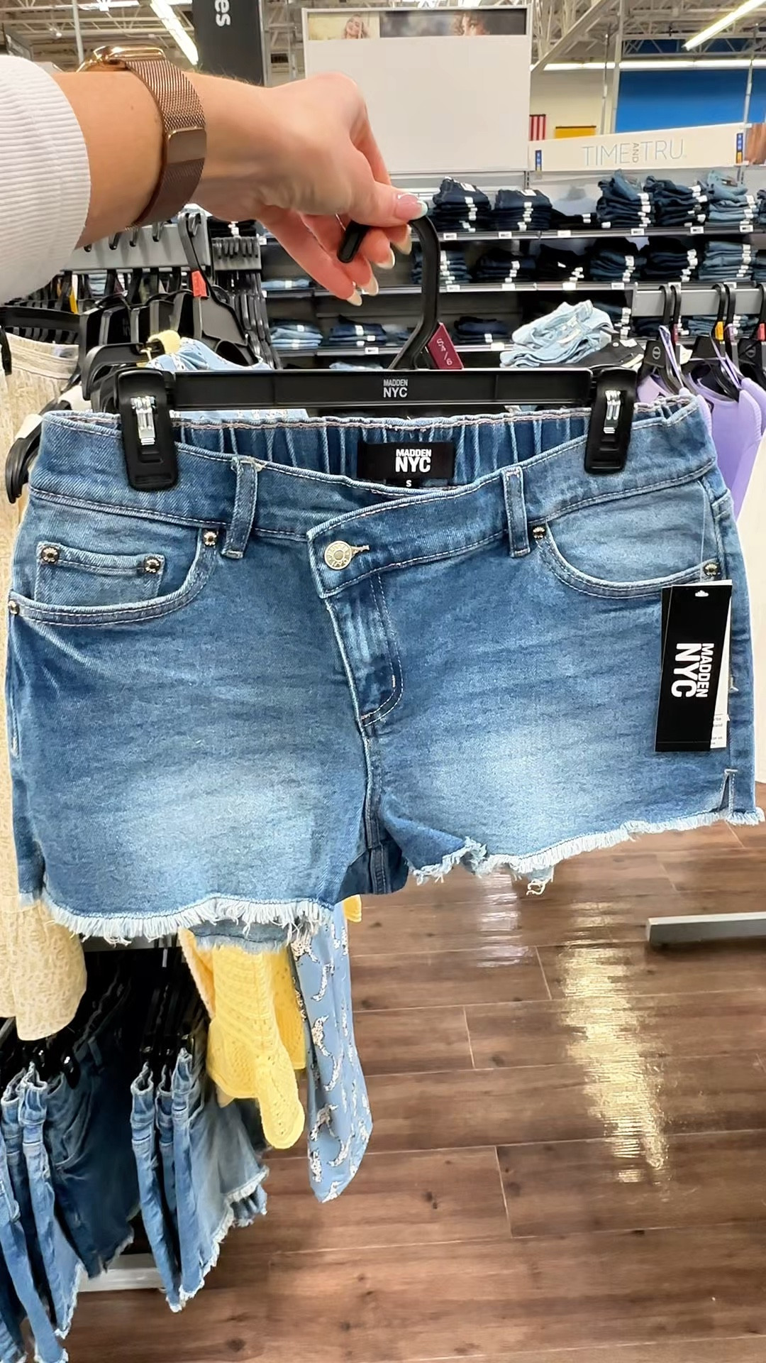 Super budget friendly Jean shorts that look designer! Sizes XXS - XXL! 

#LTKMidsize #LTKootd #LTKPetite