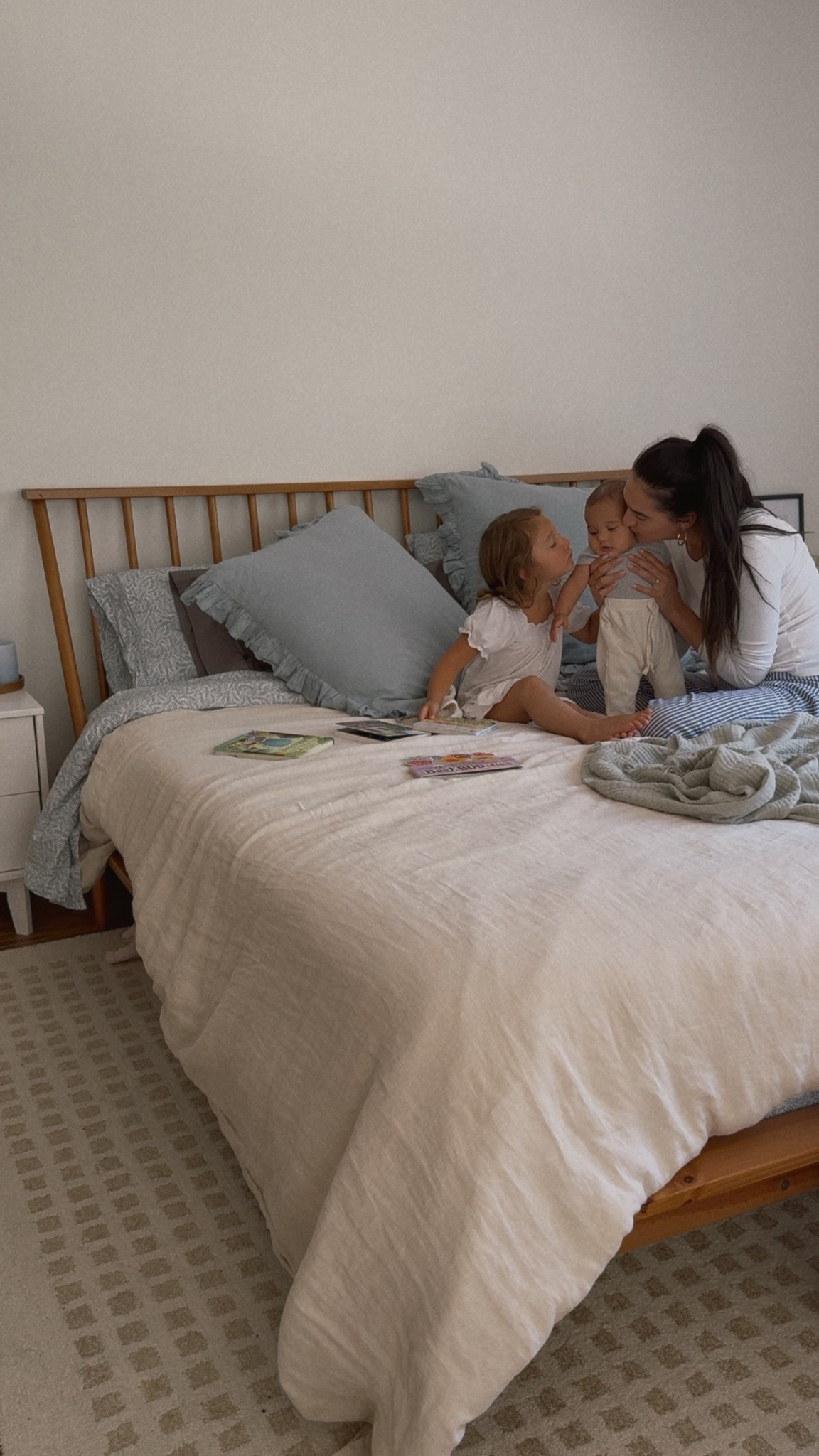 Cozy moment with the kids 

#LTKStyleTip #LTKHome