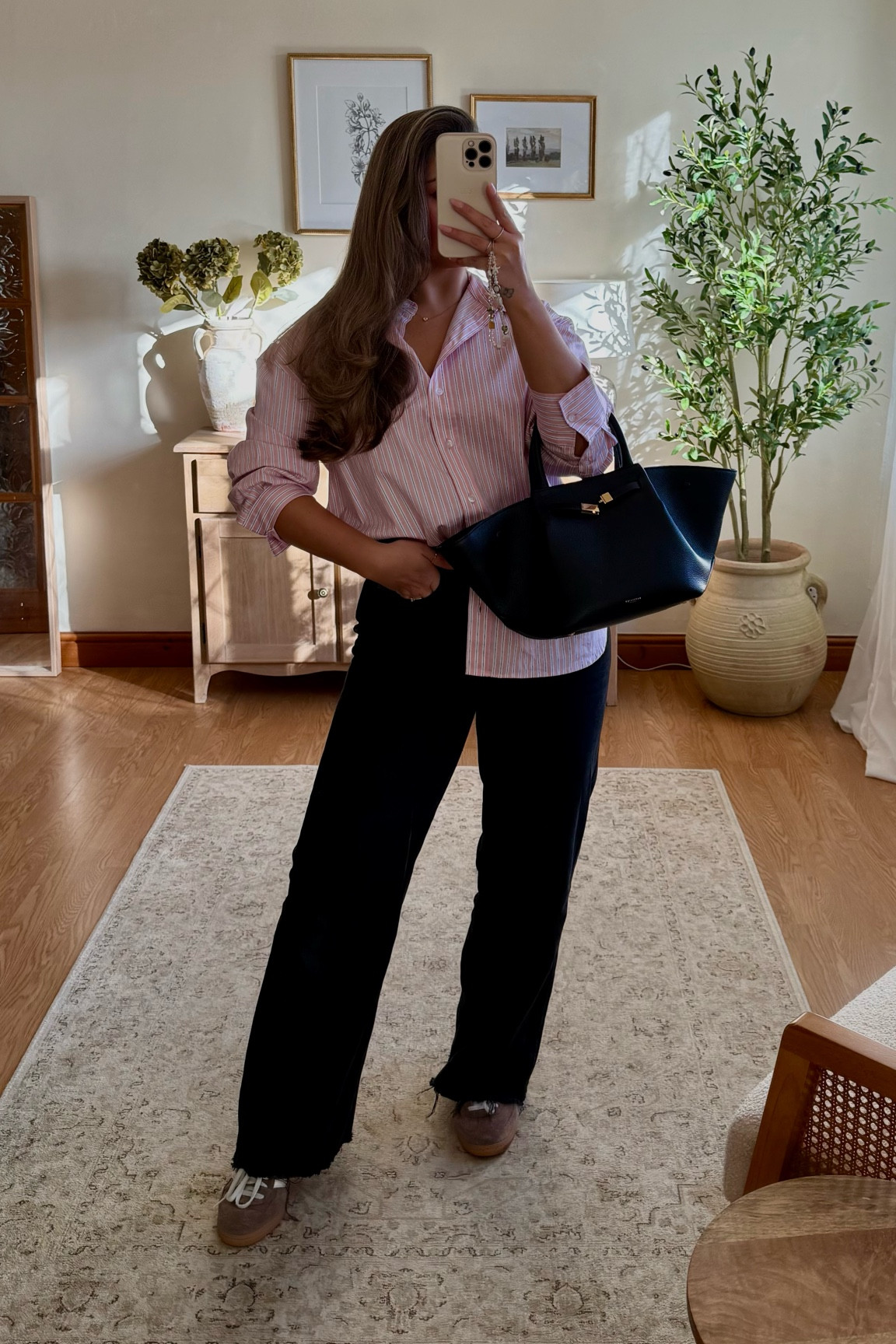 Weekend ootd 🌸🤍

#LTKmidsize #LTKmodest