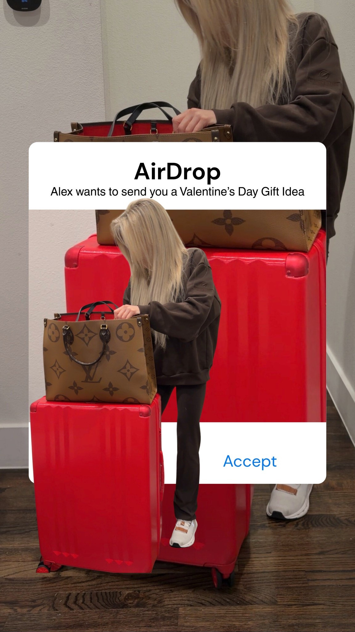 This color is everything ❤️❤️😍

#LTKNYFW #LTKValentine