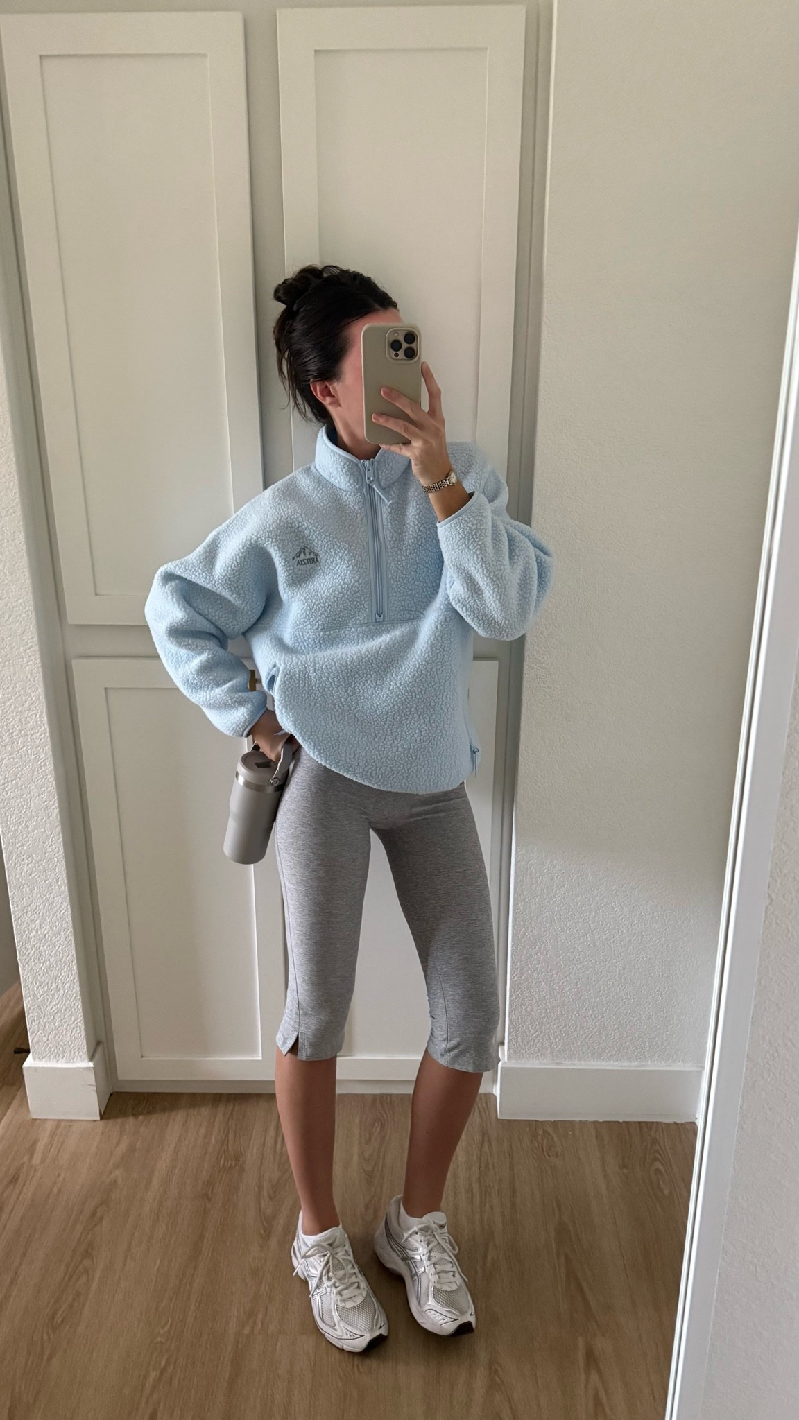 Morning walk outfit! Finally cooling off around here! I am 5’7” wearing my usual size small in the fleece (fits a bit oversized intentionally) and XS in the capri leggings!