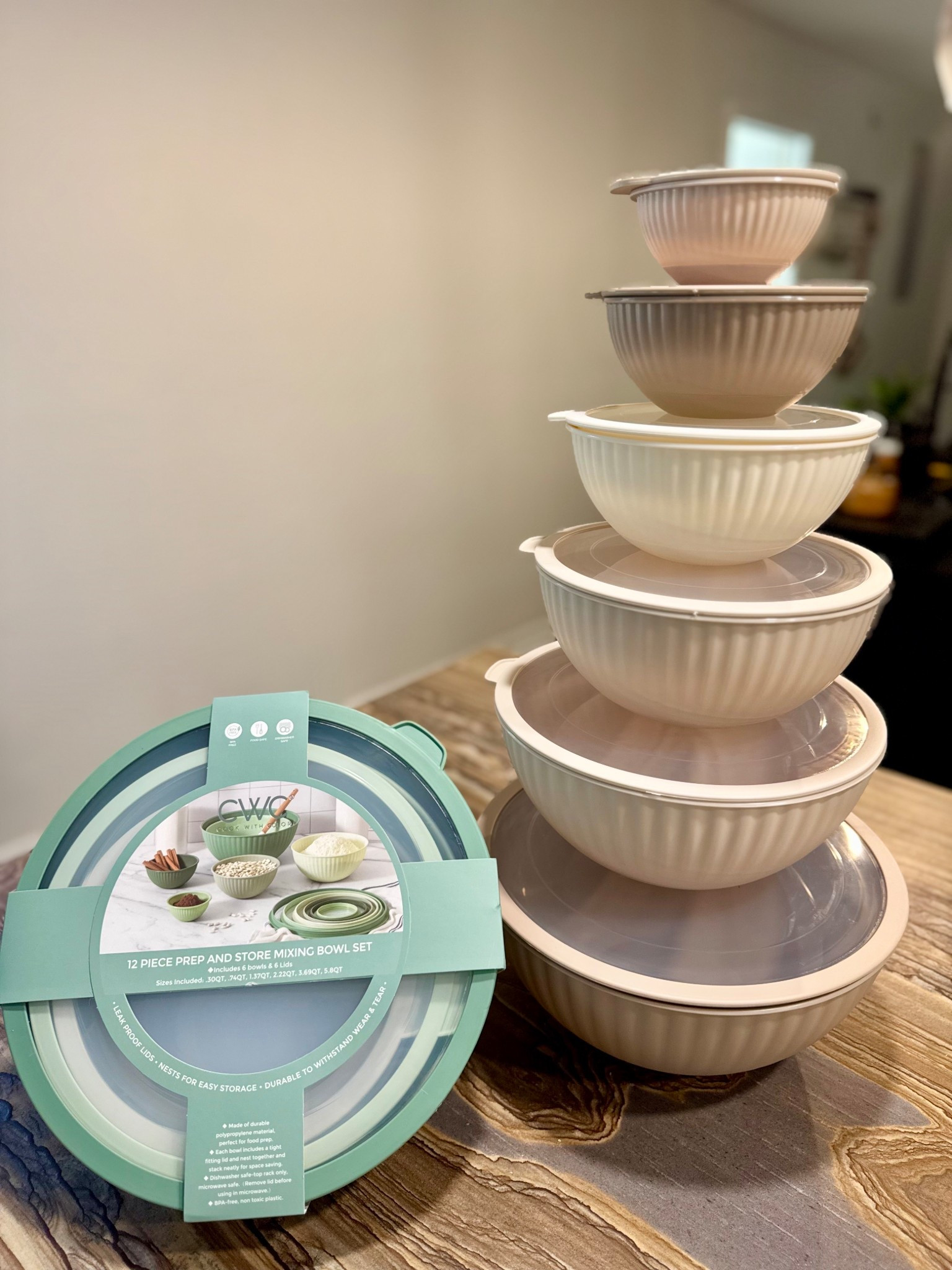 Mixing bowl set with lids - one for me and one to gift!

#LTKHome #LTKGiftGuide