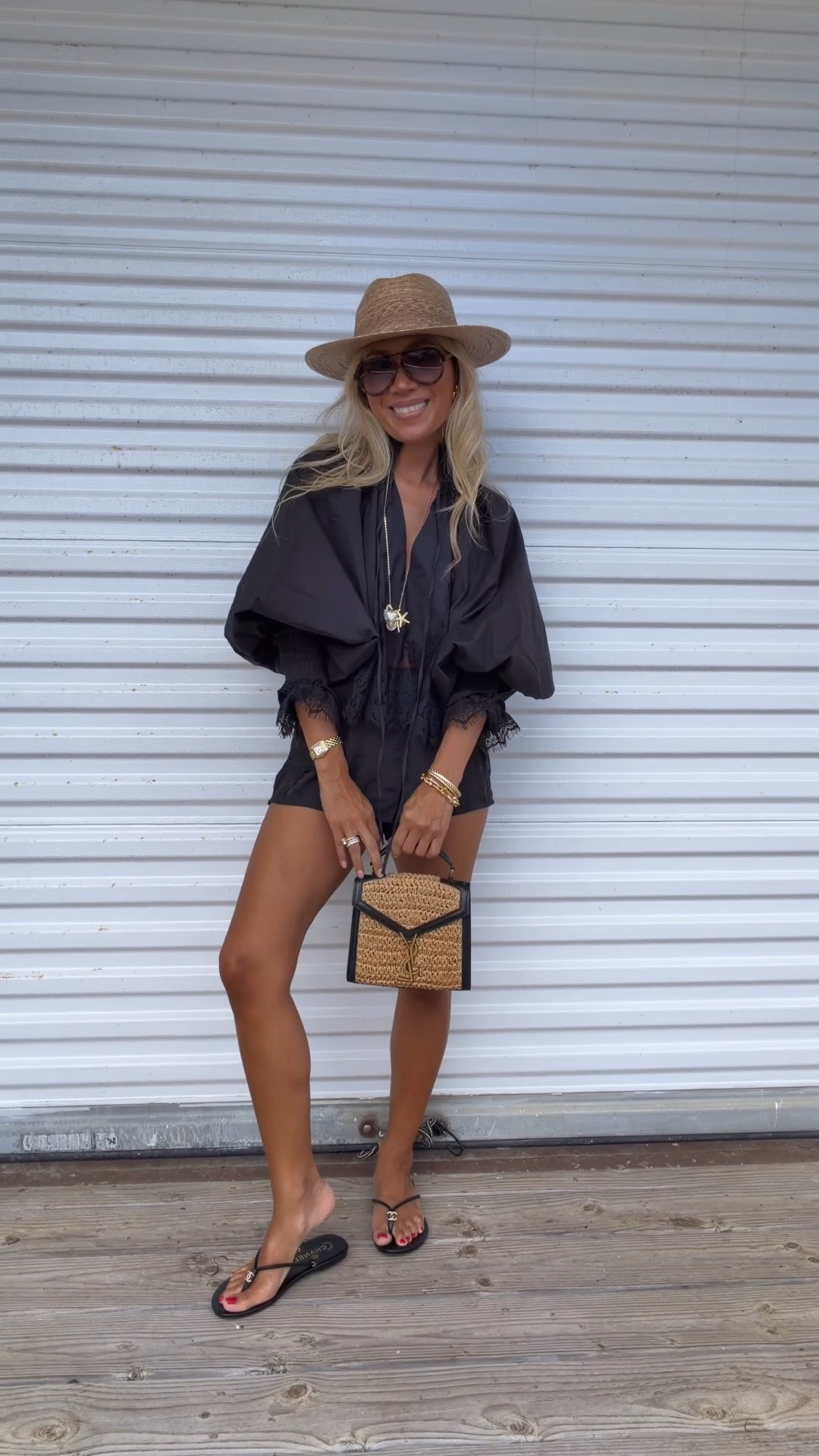 It’s giving Seinfeld’s Puffy Shirt, but chic 🤌🏽😅

Wearing an xxs. Shorts are part of a sleep set (don’t judge, it’s my go-to going out shorts!) wearing an xs.

#LTKgrwm #LTKPetite #LTKOver40