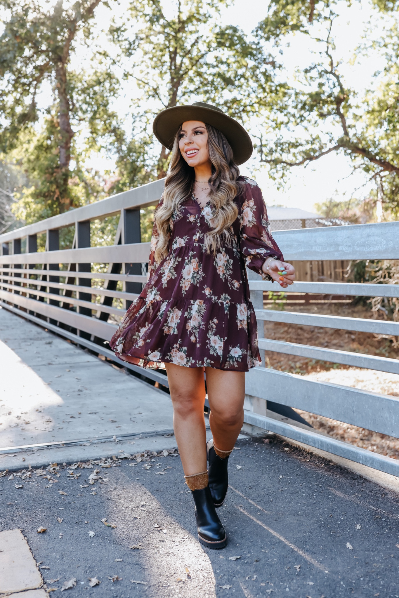 Use code AFJEN25 for 25% off my dress. Wearing xs petite

Fall dresses
Fall fashion
DSW
Hush puppies
Abercrombie sale
Abercrombie dress
Floral dress
Family photos


#LTKunder50 #LTKsalealert #LTKSeasonal