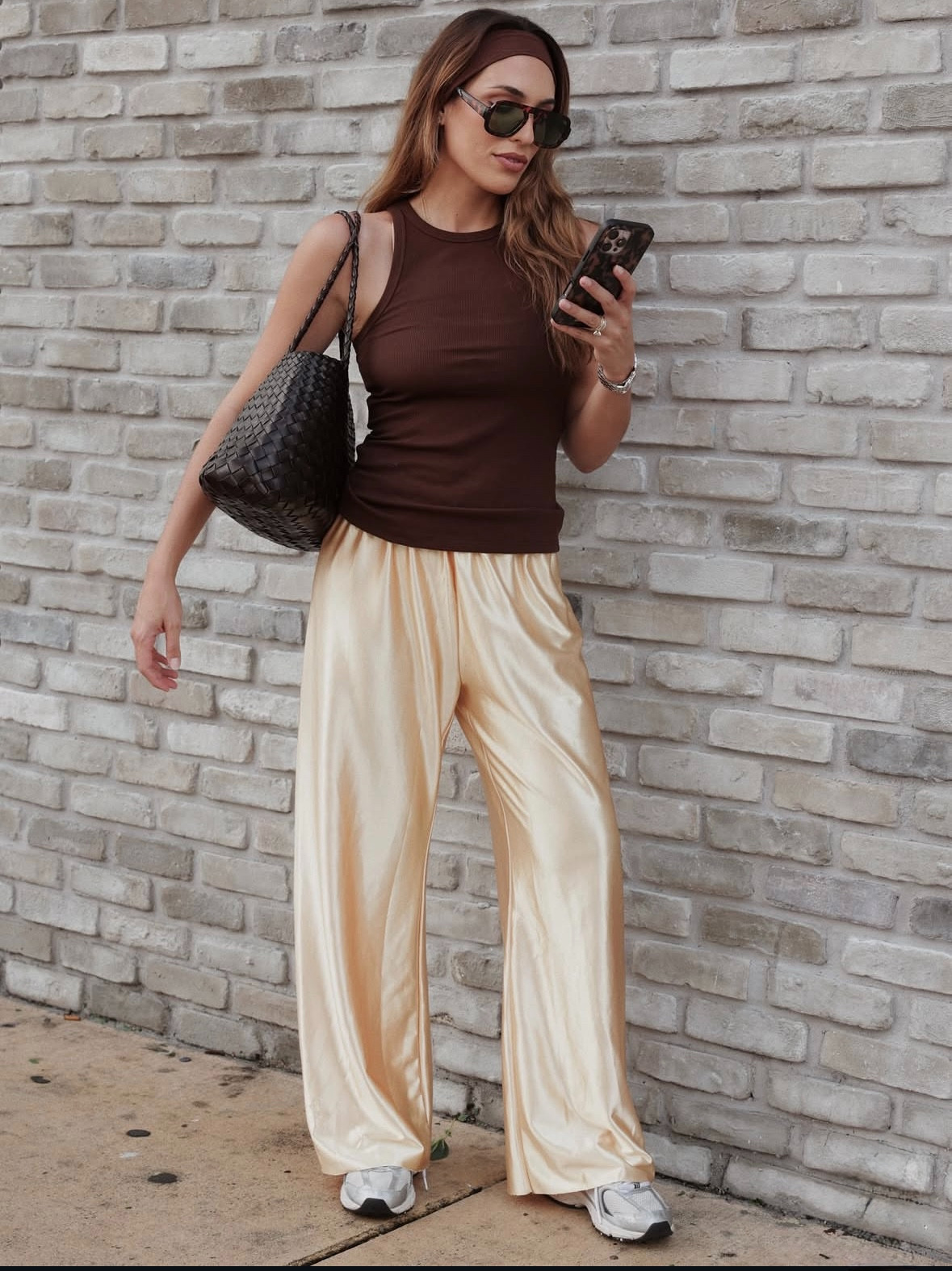 A cute fall outfit to feel casual but stylish 🤎 

 #LTKootd #LTKSeasonal #LTKFindsUnder50