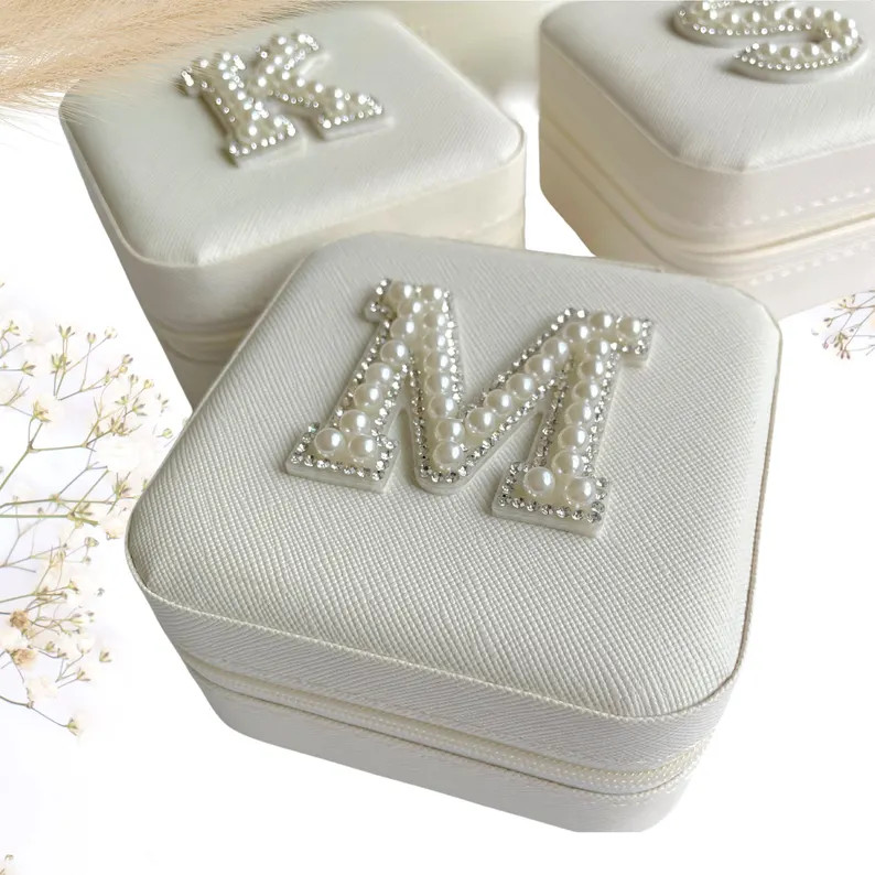 Travel Jewelry Box Personalized With Pearl Monogram, Bridesmaid Proposal Gift - Etsy | Etsy (US)