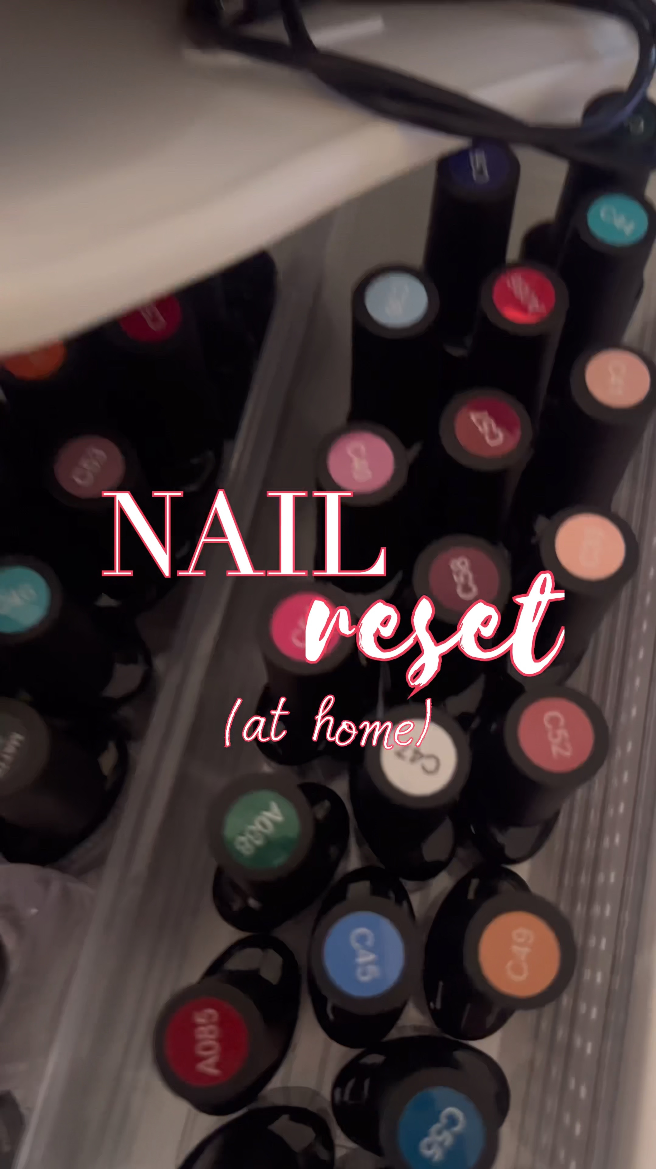 loving this peachy pink shade - it’s perfect for summer 🌸🍑

#summernails #summer #nails #nailinspo #gelcolors #gelnails #athomenails #peach #pink