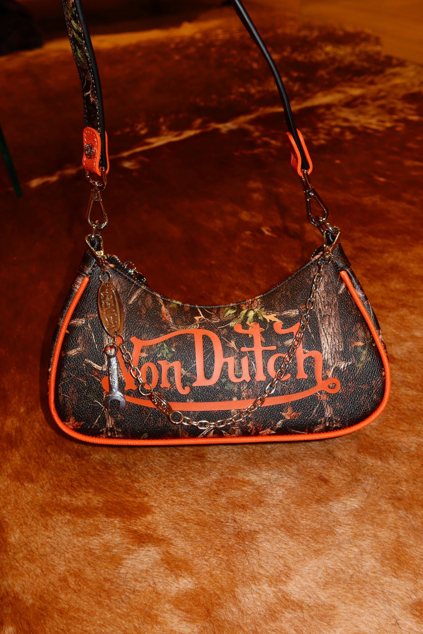 Camo Von Dutch Bag 🍻