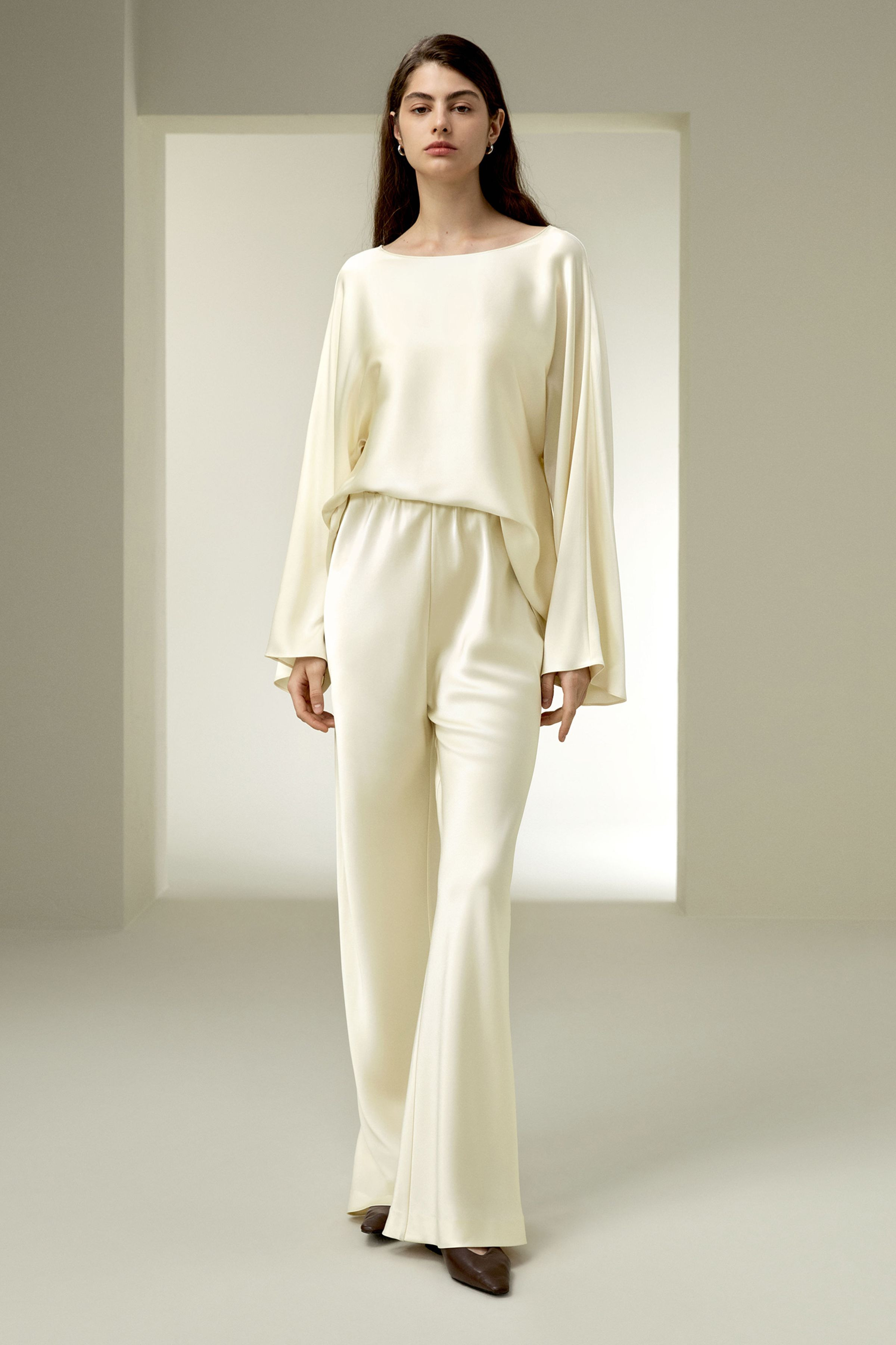 Silk Charmeuse Crewneck blouse | LilySilk