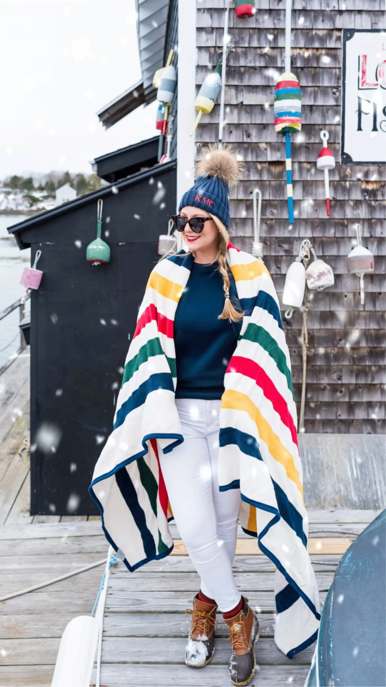 Casual winter finds ❄️

#LTKShoeCrush #LTKSeasonal #LTKFindsUnder100