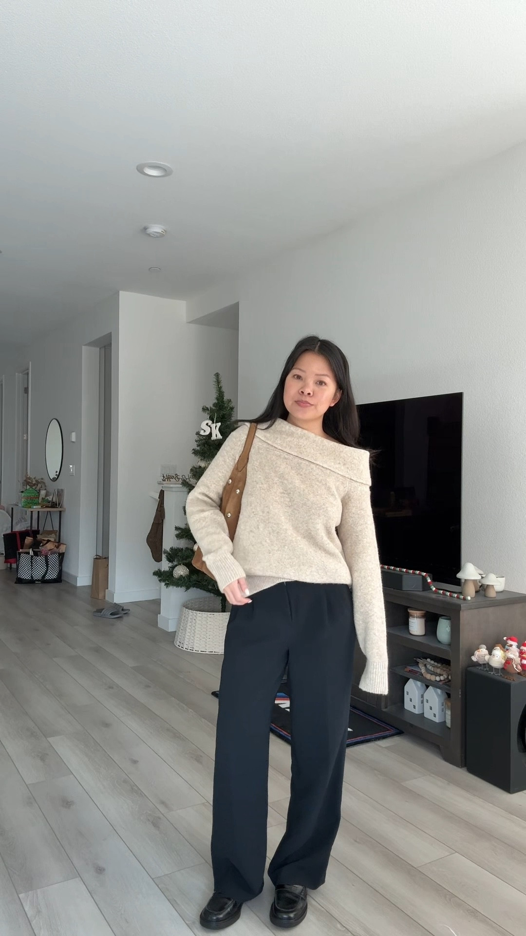 Size XS in sweater
Size 2 Short in effortless trousers
Loafers run TTS
Studded suede bag from Madewell


#LTKSaleAlert #LTKootd #LTKPetite