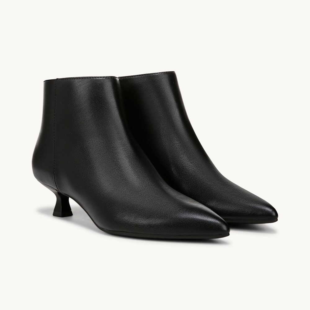 Maya Ankle Bootie | LIfeStride