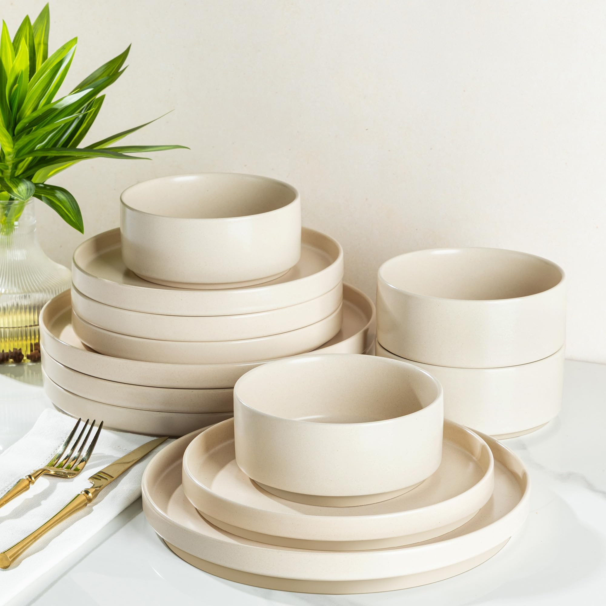 TheTerra Ceramic Dinnerware Sets for 4, 12 Pieces Handmade Reactive Glaze Plates and Bowls Set, S... | Amazon (US)