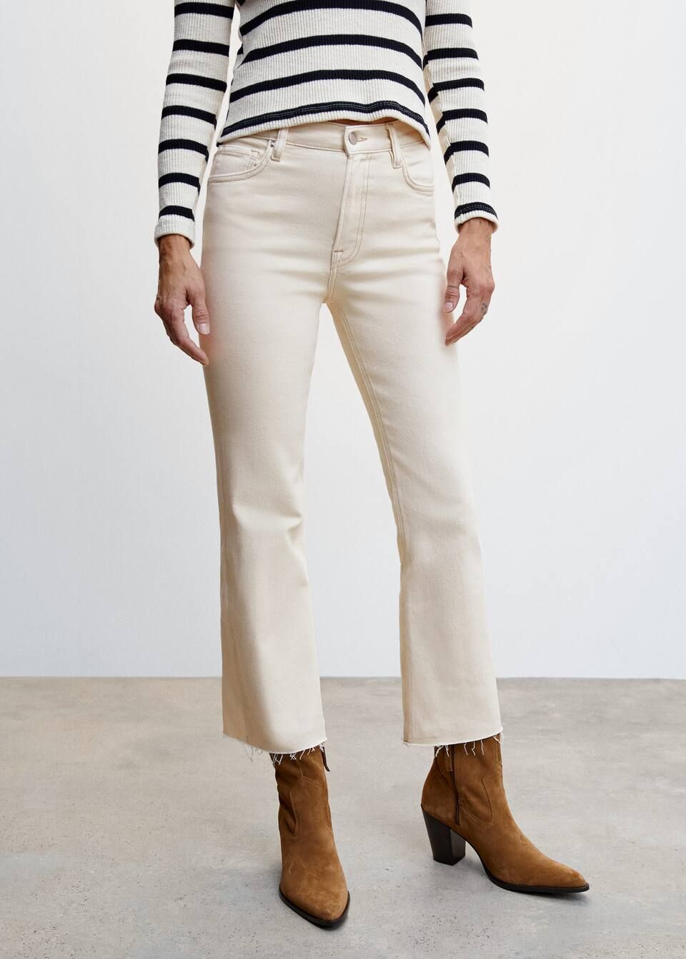 High-waist bootcut jeans | MANGO (US)