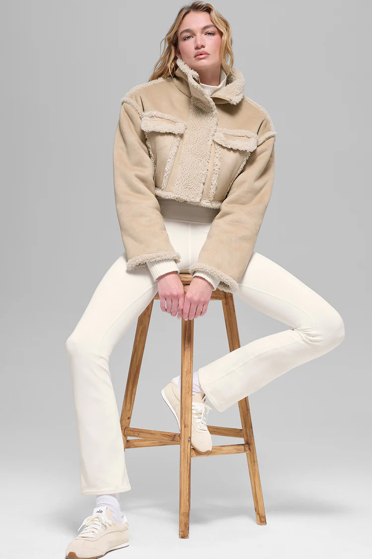 Faux Shearling Snowfall Cropped Jacket - Woodland Tan | Alo Yoga (US)