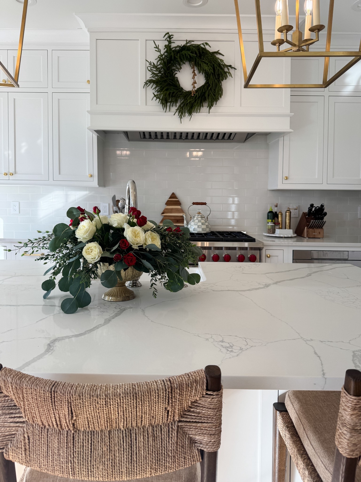 Holiday kitchen inspo! Make this easy centerpiece with fresh grocery store flowers and floral foam!

#LTKHoliday #LTKHome #LTKSeasonal