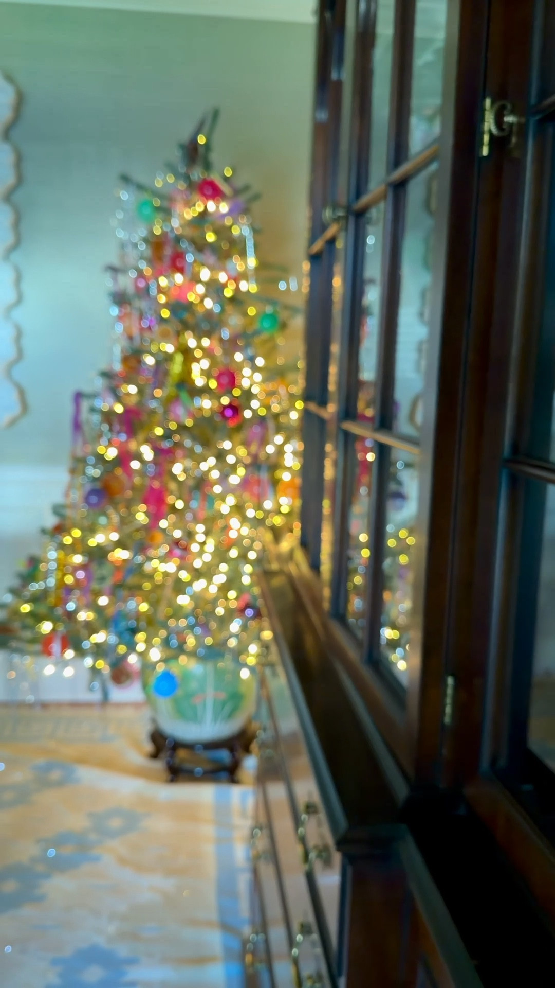 Love having a tree in our dining room this year 😍

#LTKHoliday #LTKHome