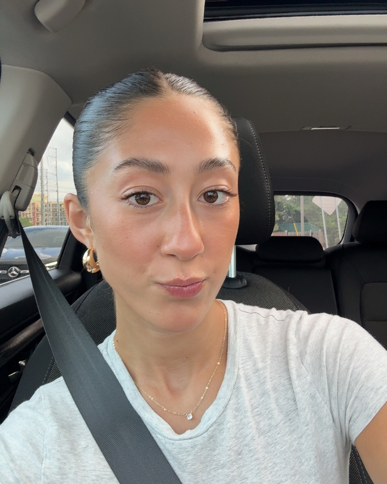 my fav everyday makeup products for a natural glowy look!🫶🏻 
